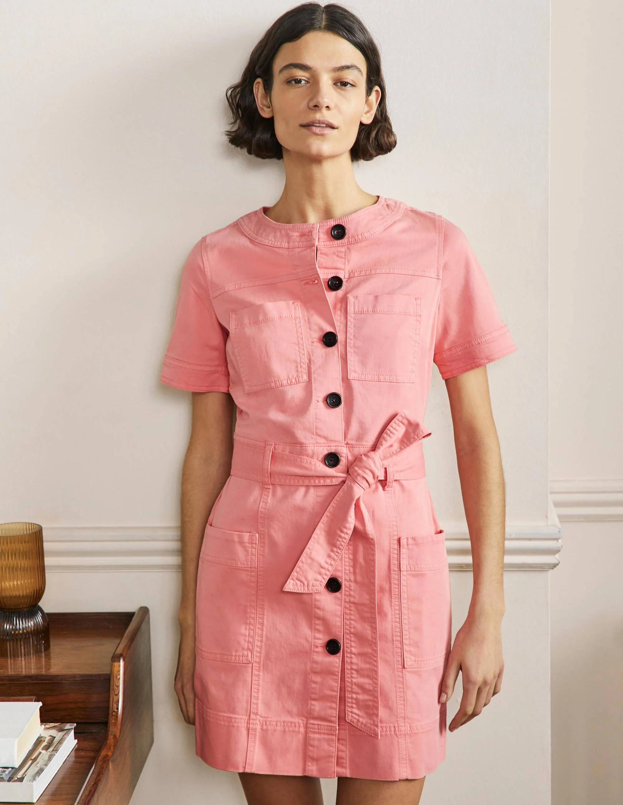 Lässiges Kleid mit Ziernähten-Mauve, Blume