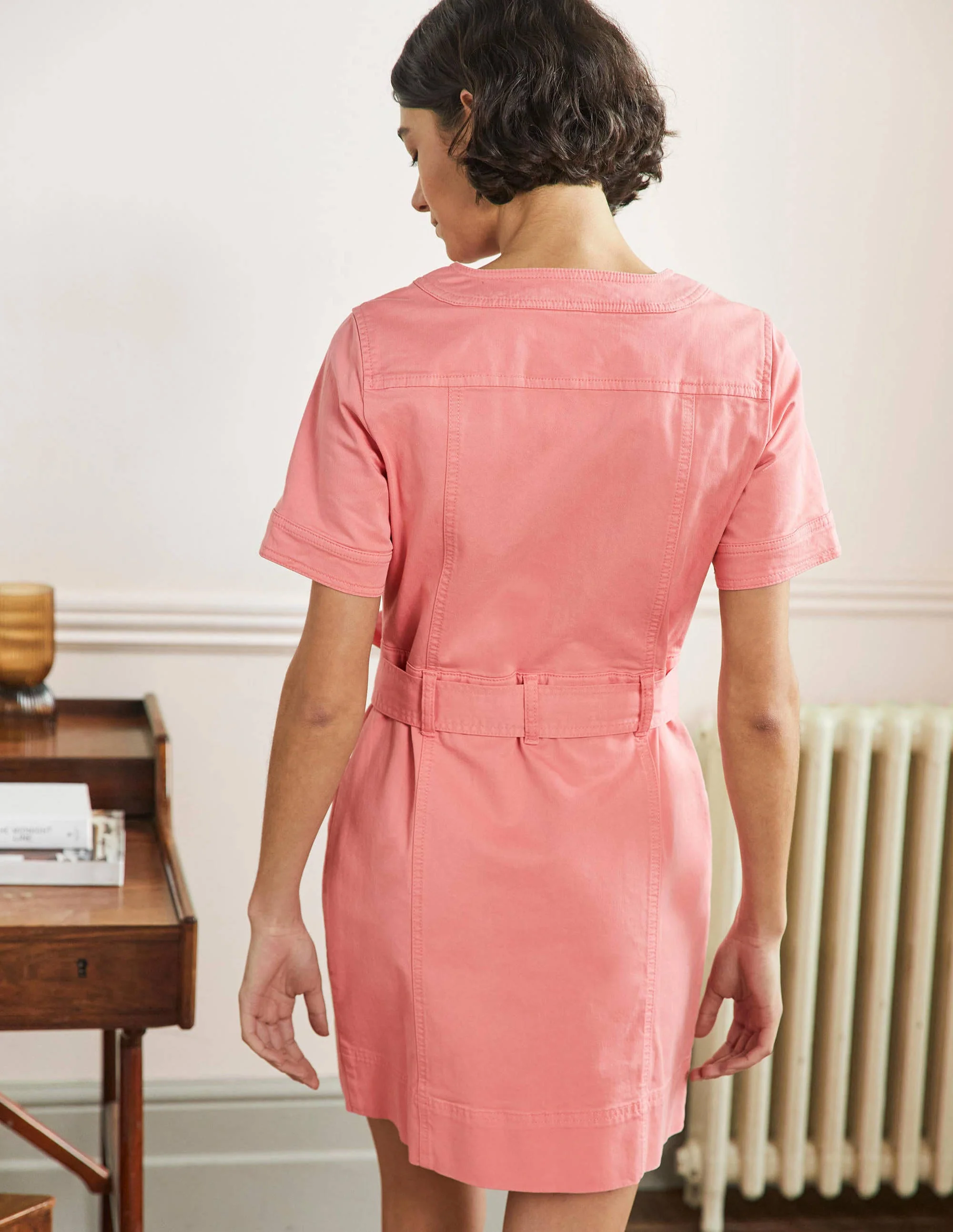 Lässiges Kleid mit Ziernähten-Mauve, Blume - Image 3