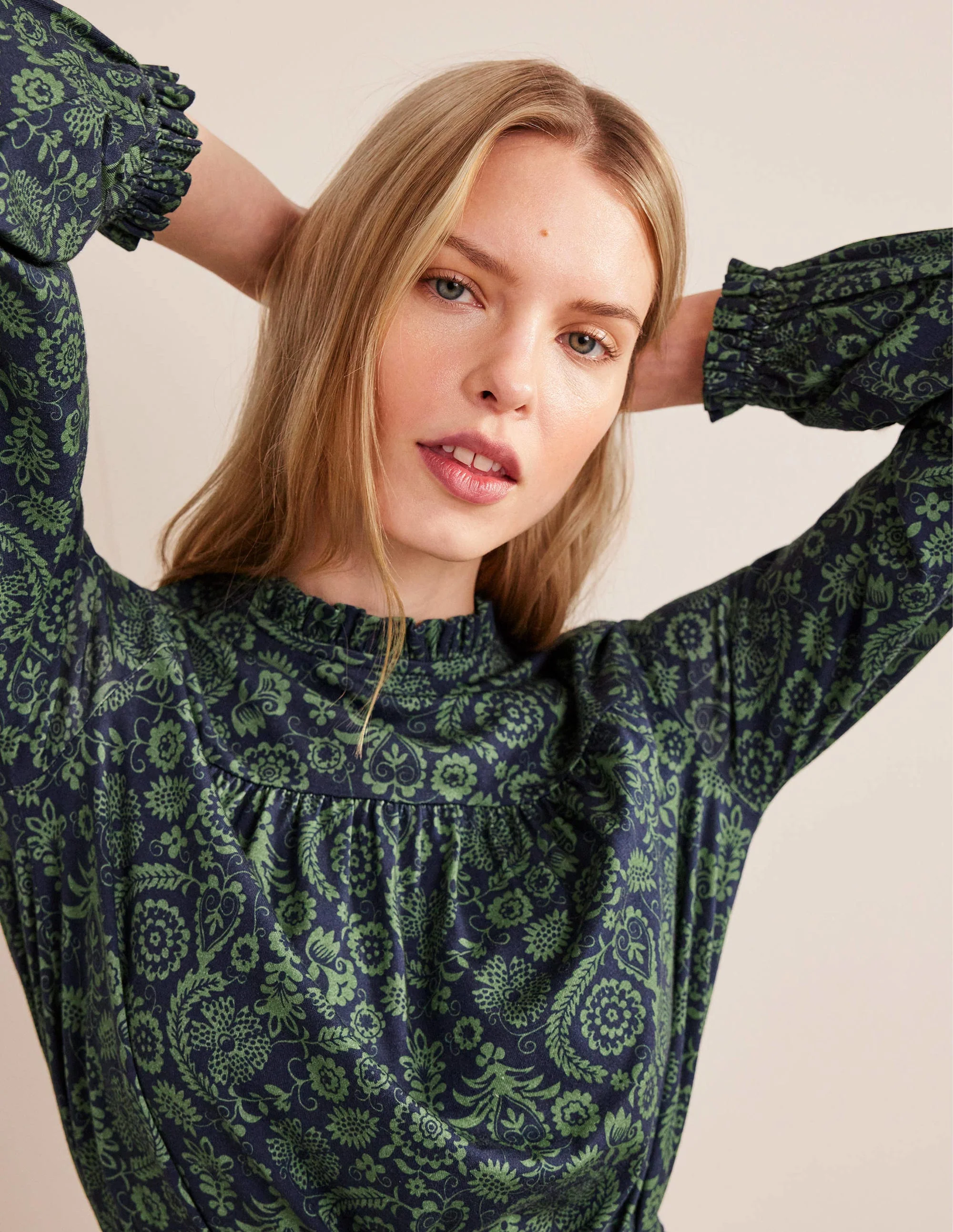 Lässiges Minikleid aus Jersey mit Passe-Bohnengrün, Tropencharme - Image 5