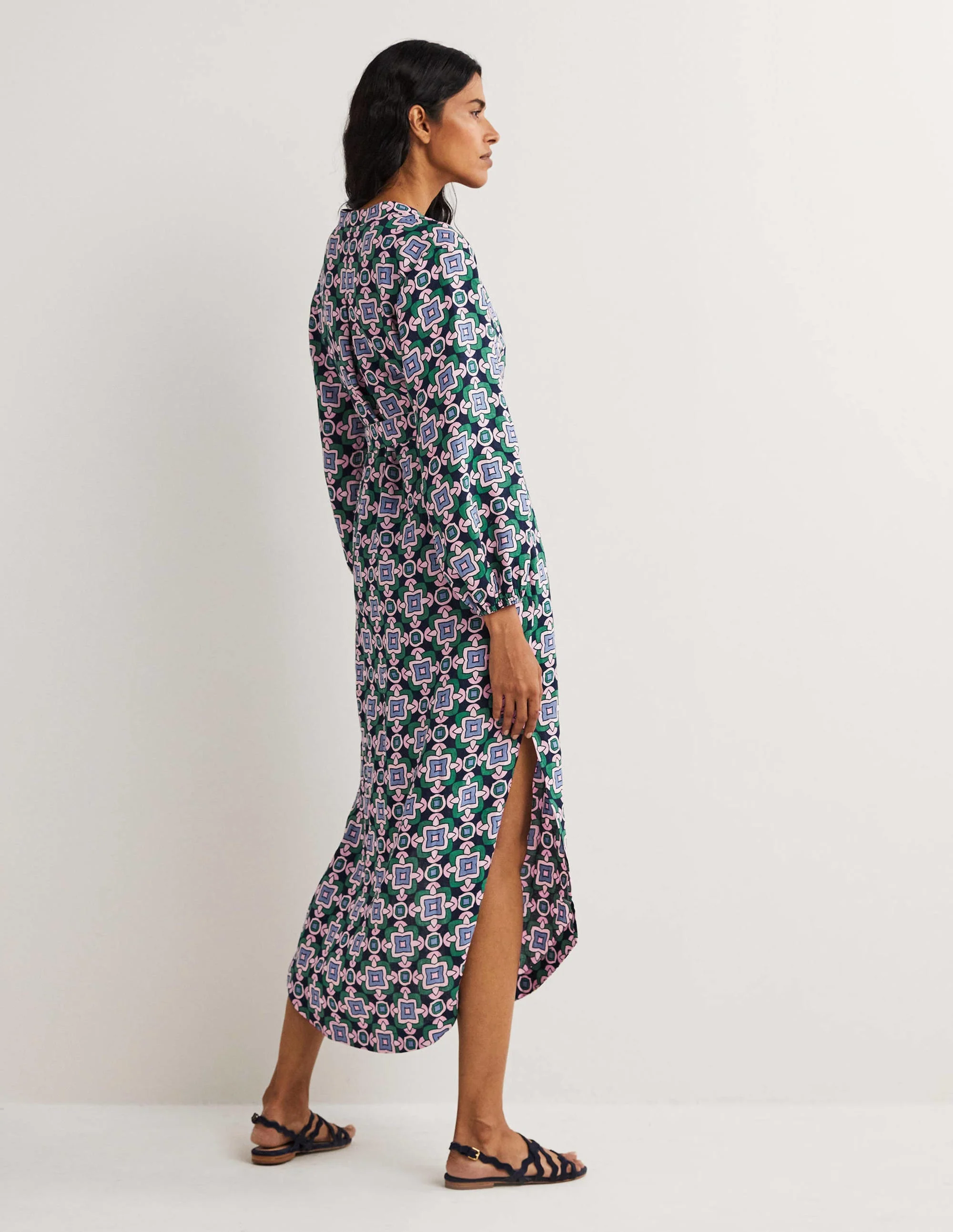 Langärmliges Maxikleid aus Leinen-Navy, Geometrisches Muster - Image 3