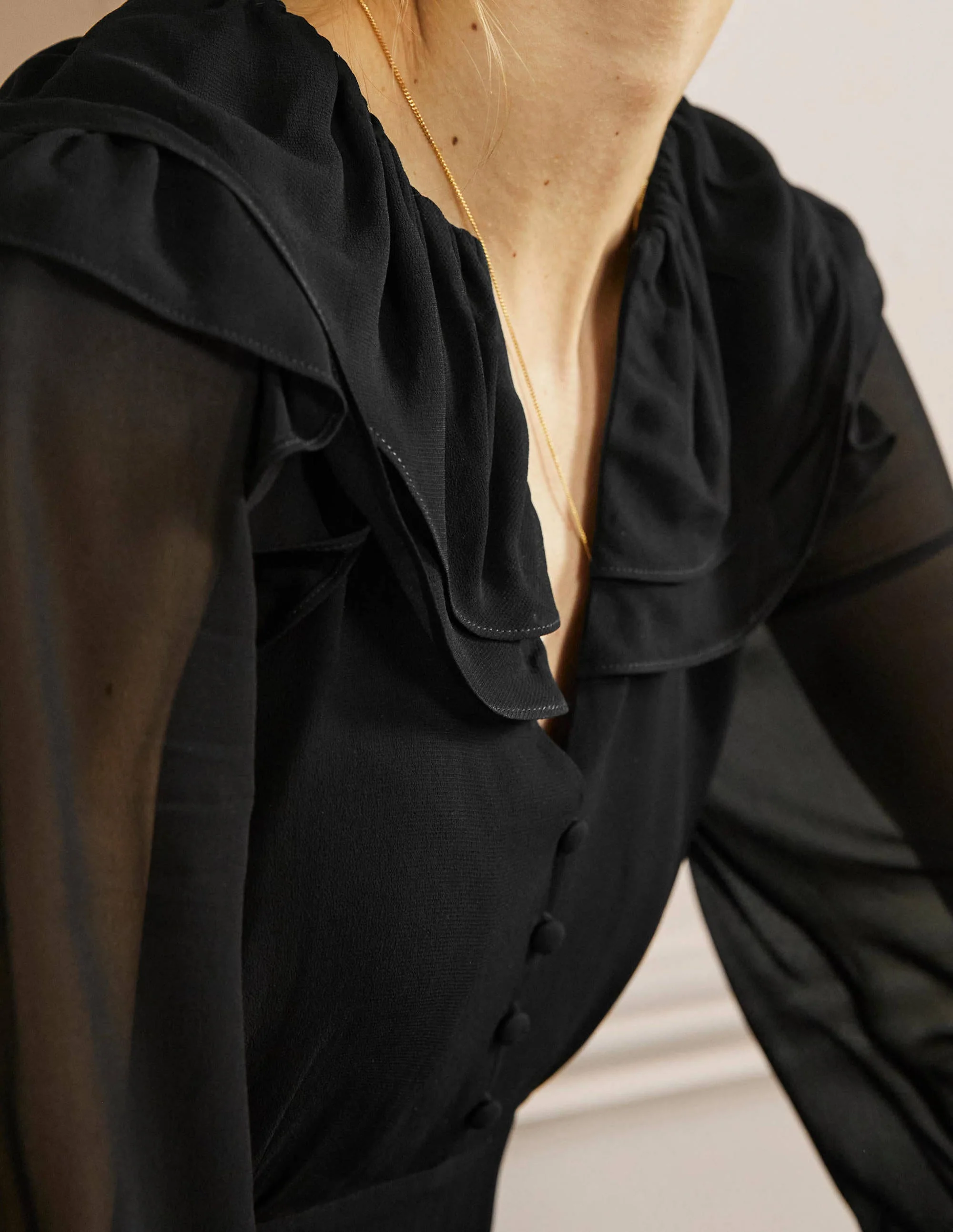 Lara Midikleid mit Rüschen-Schwarz - Image 2