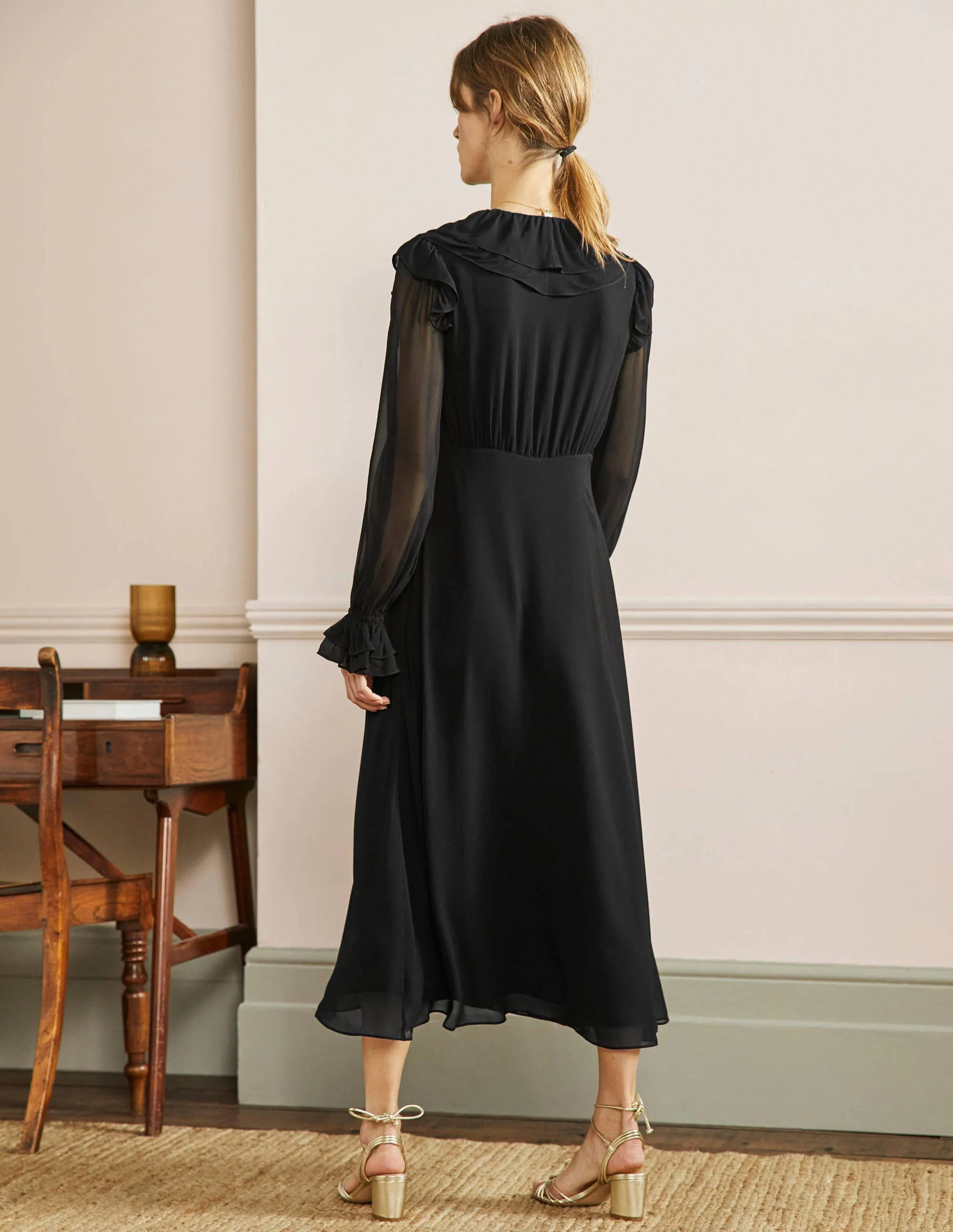 Lara Midikleid mit Rüschen-Schwarz - Image 3