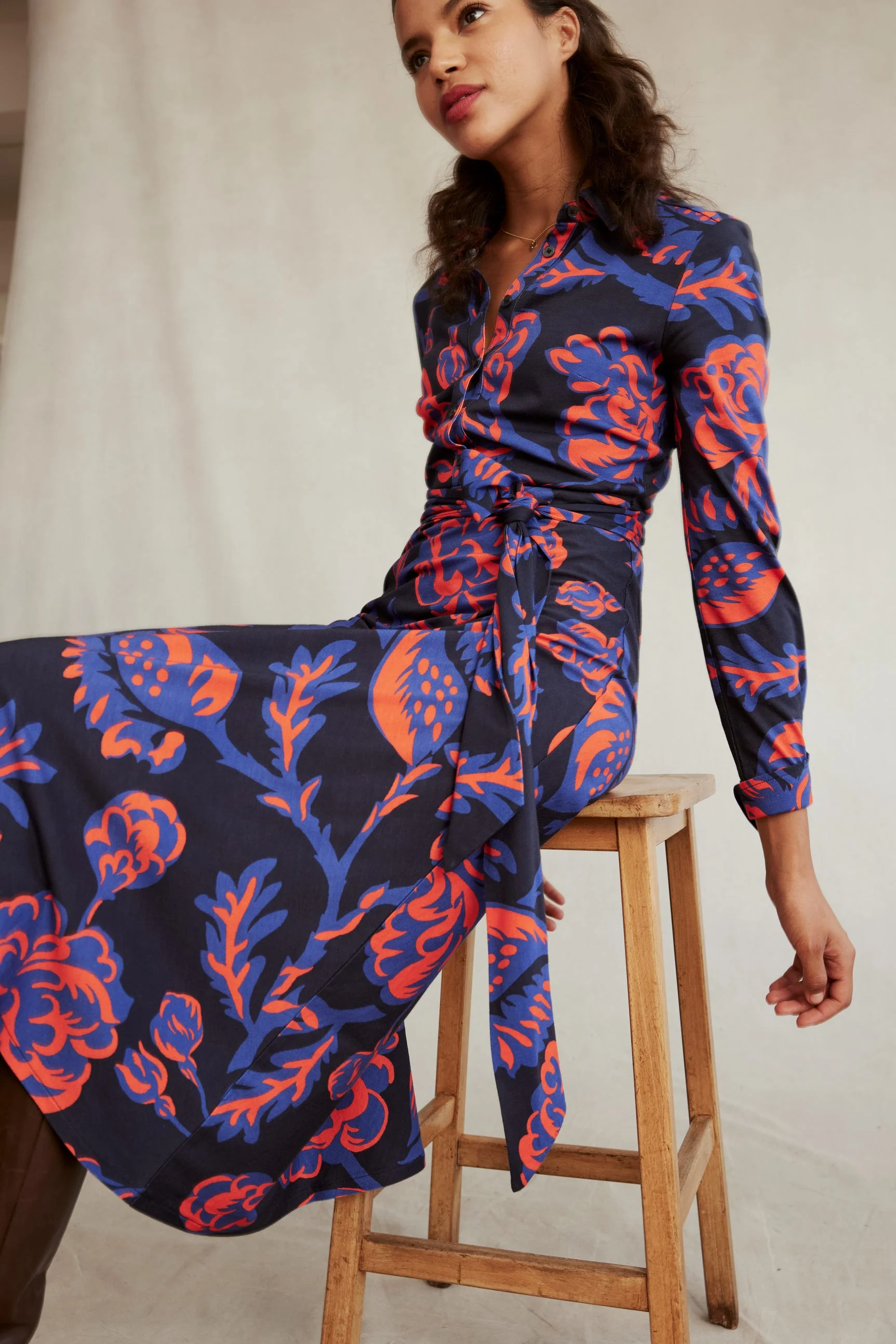 Laura Midi-Hemdblusenkleid aus Jersey-Französisches Marineblau, Rosenstrauch - Image 6