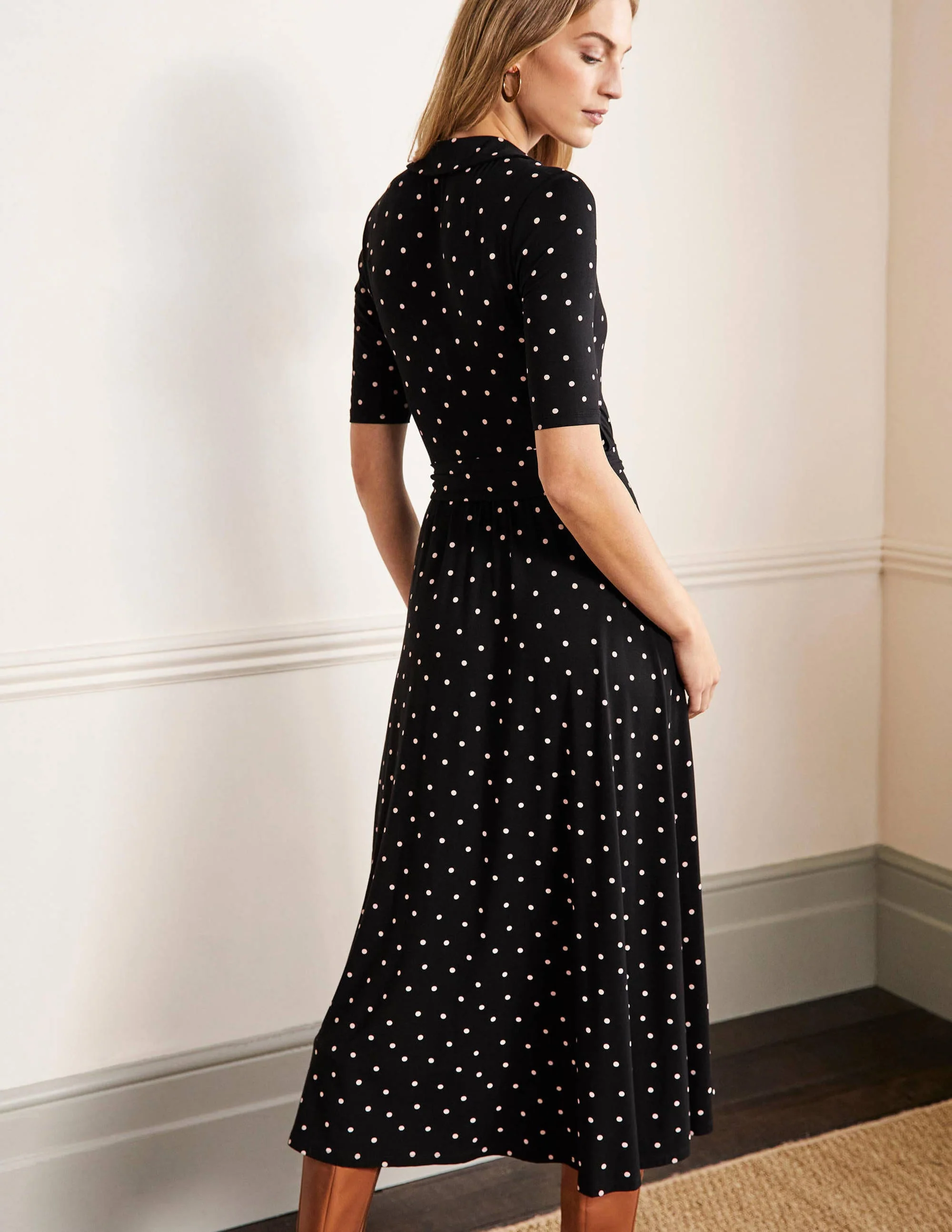 Lavinia Wickelkleid aus Jersey-Schwarz, Polkatupfen - Image 3