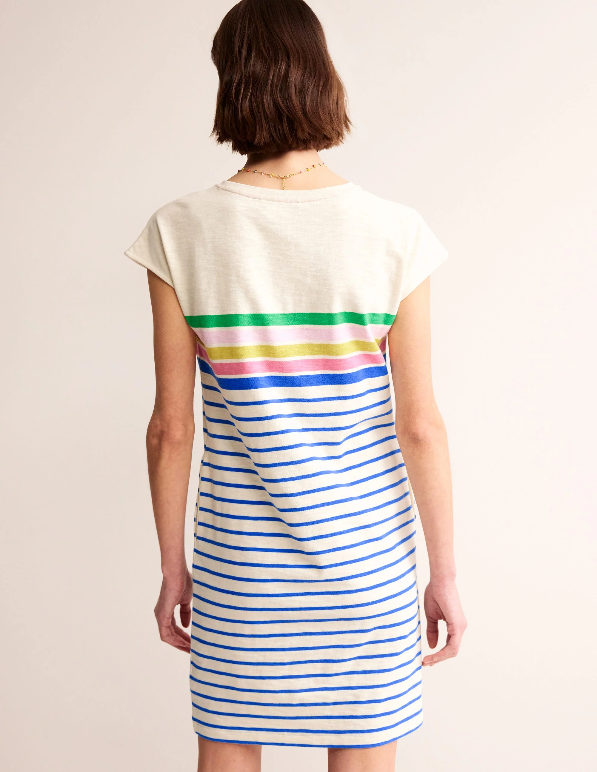 Leah T-Shirt-Kleid aus Jersey-Grün, Sangria Multistreifen - Image 3