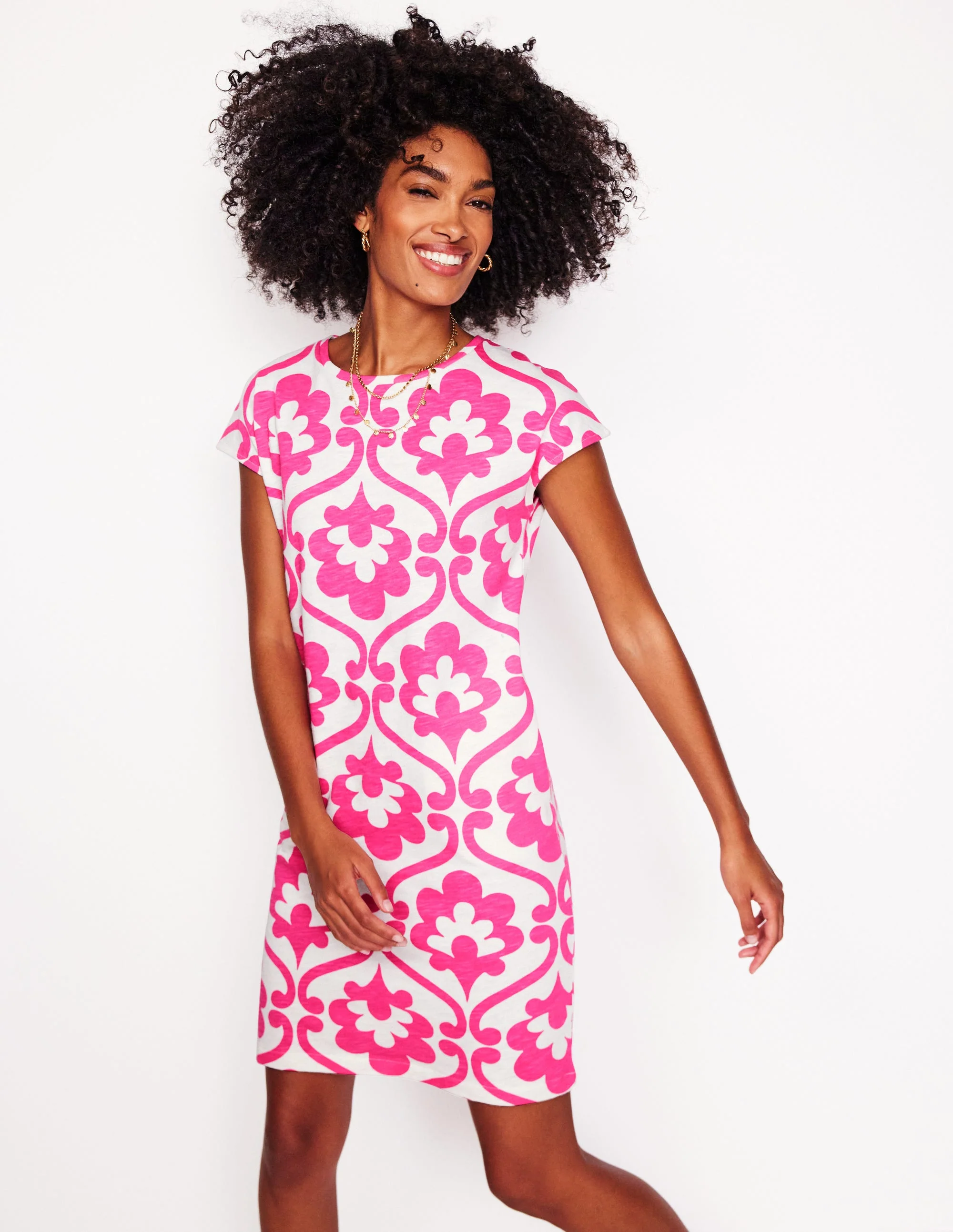 Leah T-Shirt-Kleid aus Jersey-Karminrosa, Efeu-Spalier - Image 5