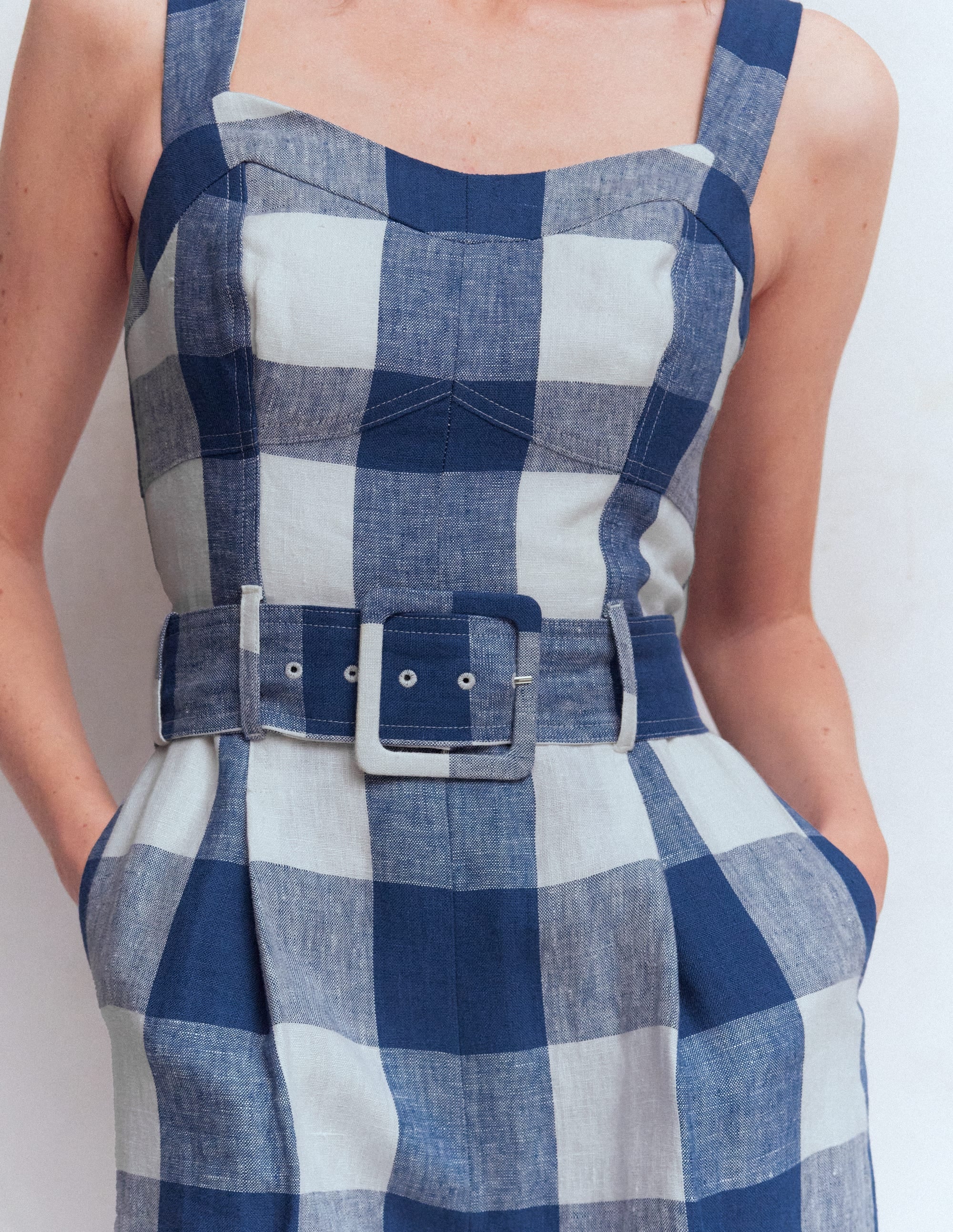 Leinen-Jumpsuit mit  Einsätzen am Oberteil-Denimblau Vichykaro - Image 2