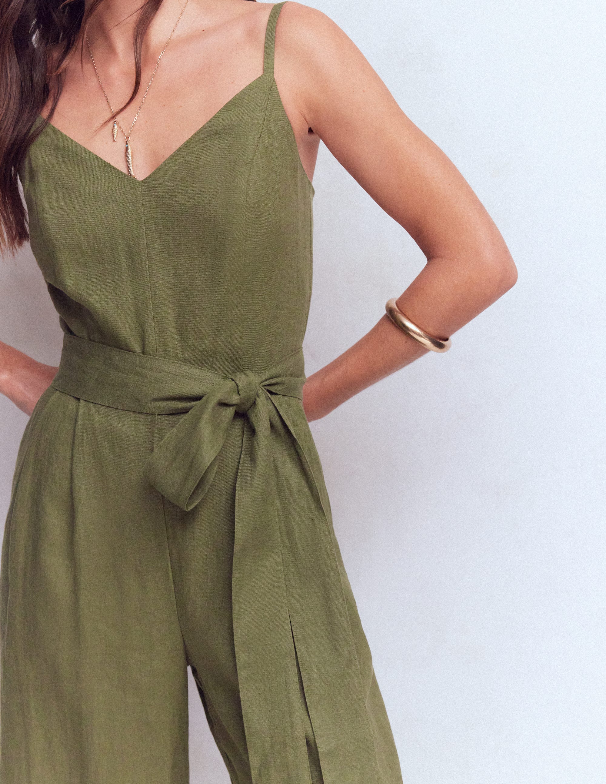 Leinen-Jumpsuit mit schmalen Trägern-Winter Moos - Image 3