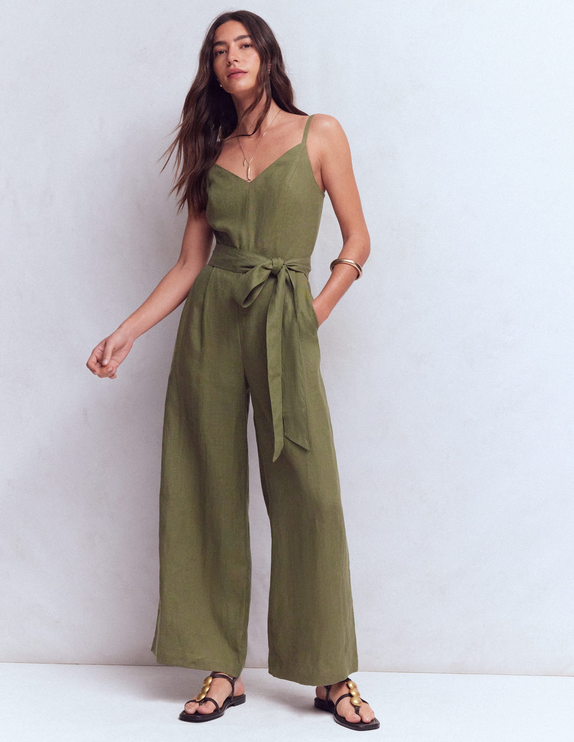 Leinen-Jumpsuit mit schmalen Trägern-Winter Moos - Image 6
