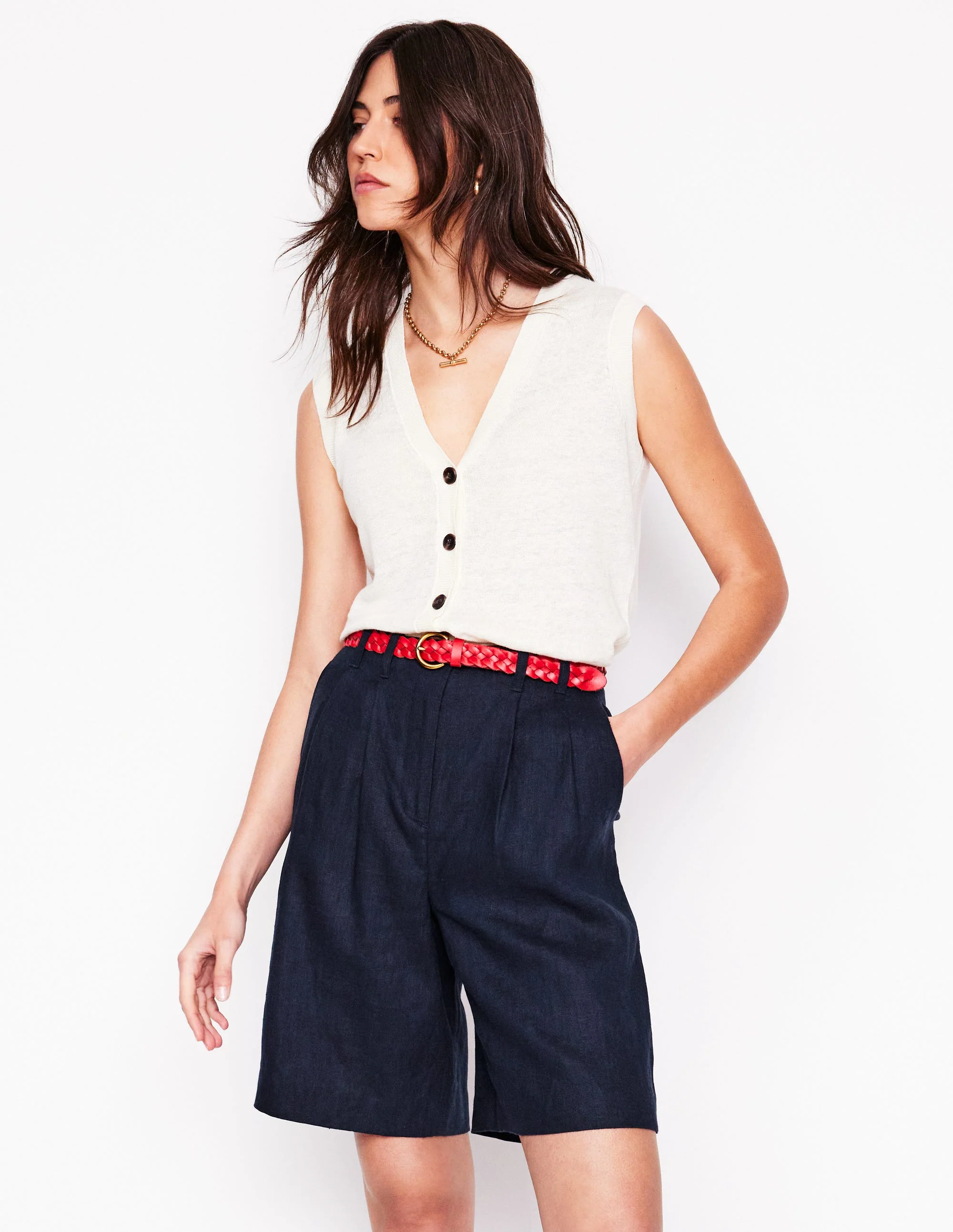 Leinen-Shorts mit weitem Bein und Faltendesign-Marineblaue