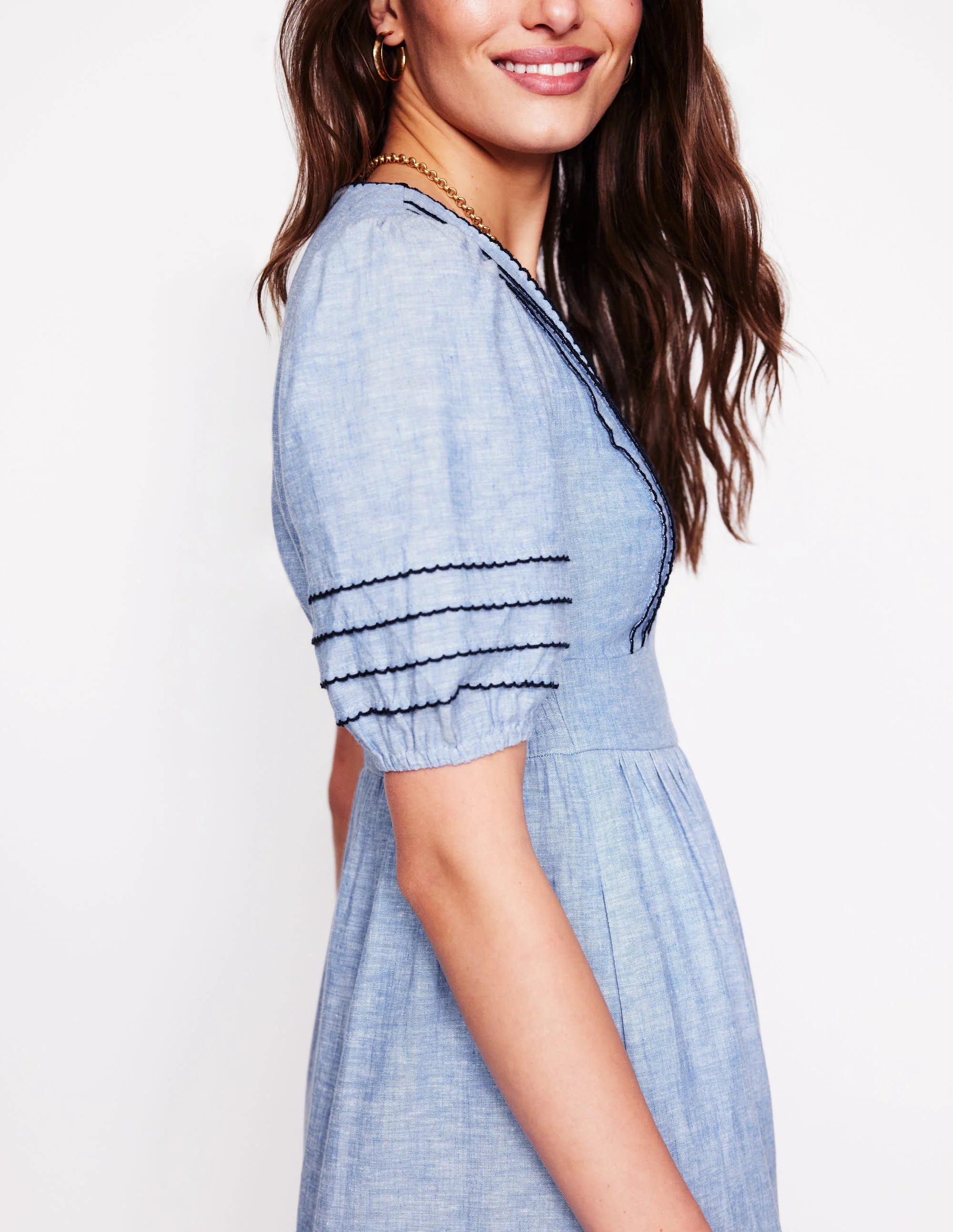 Leinenkleid mit gesmokter Taille-Graublau Chambray - Image 2