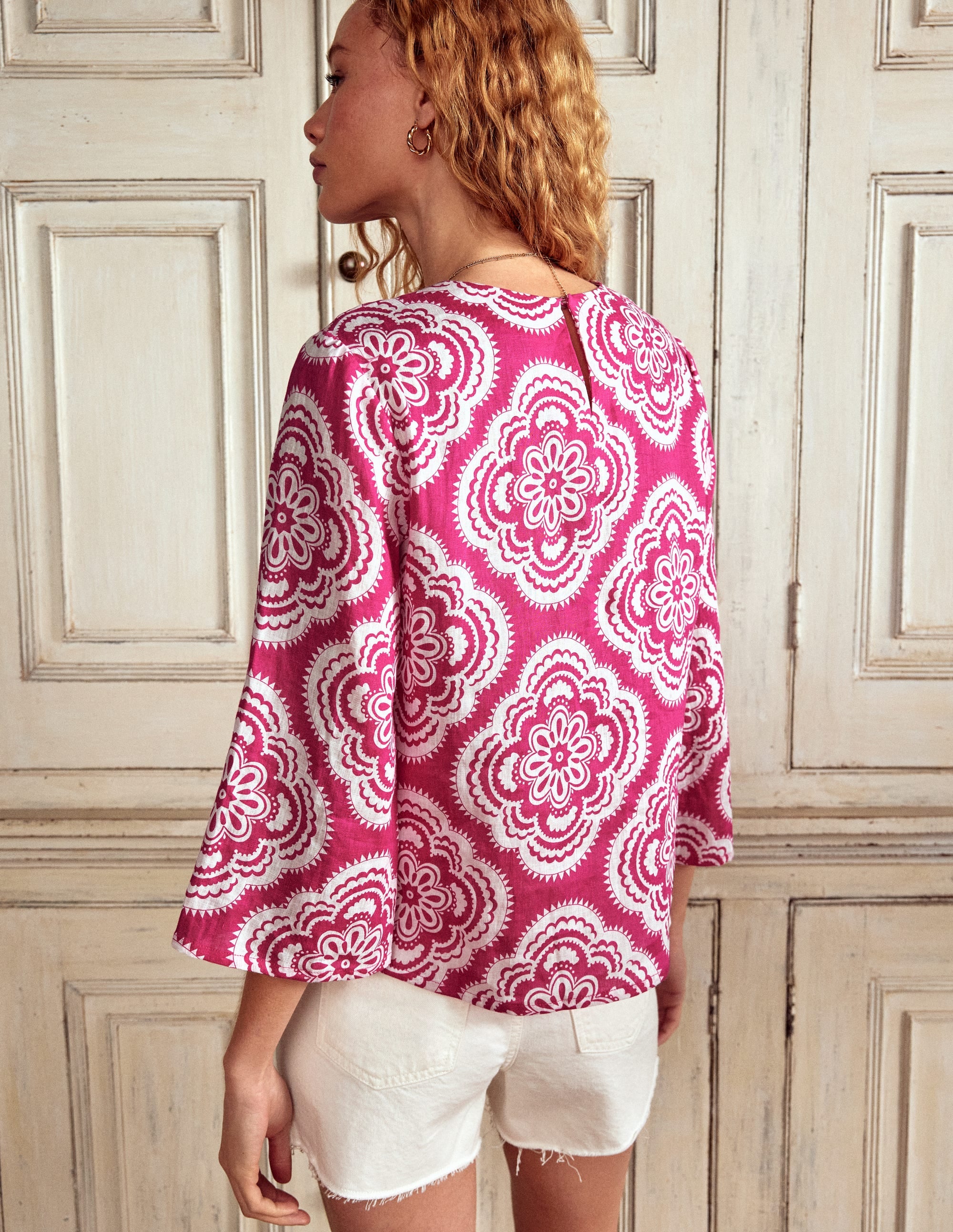 Leinenoberteil mit Trompetenärmeln-Rosa Pfingstrose, Botanic Blush-Motiv - Image 3