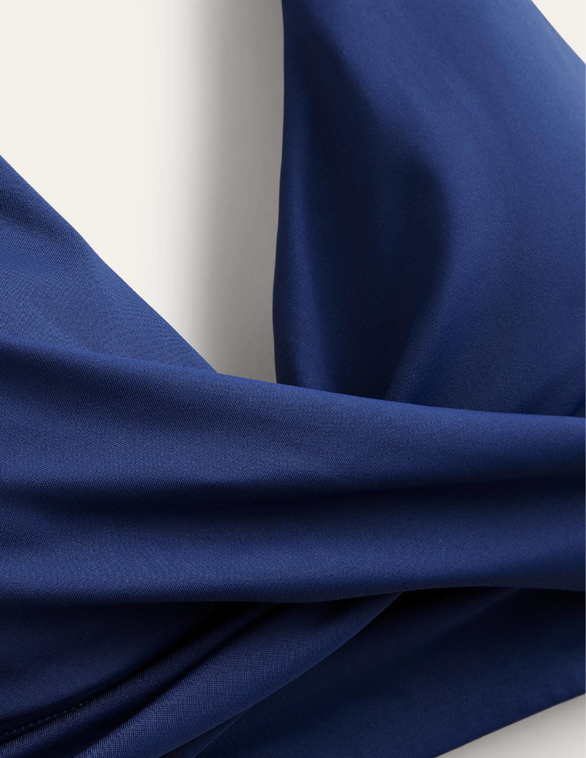 Levanzo Neckholder-Bikinioberteil-Französisches Marineblau - Image 8