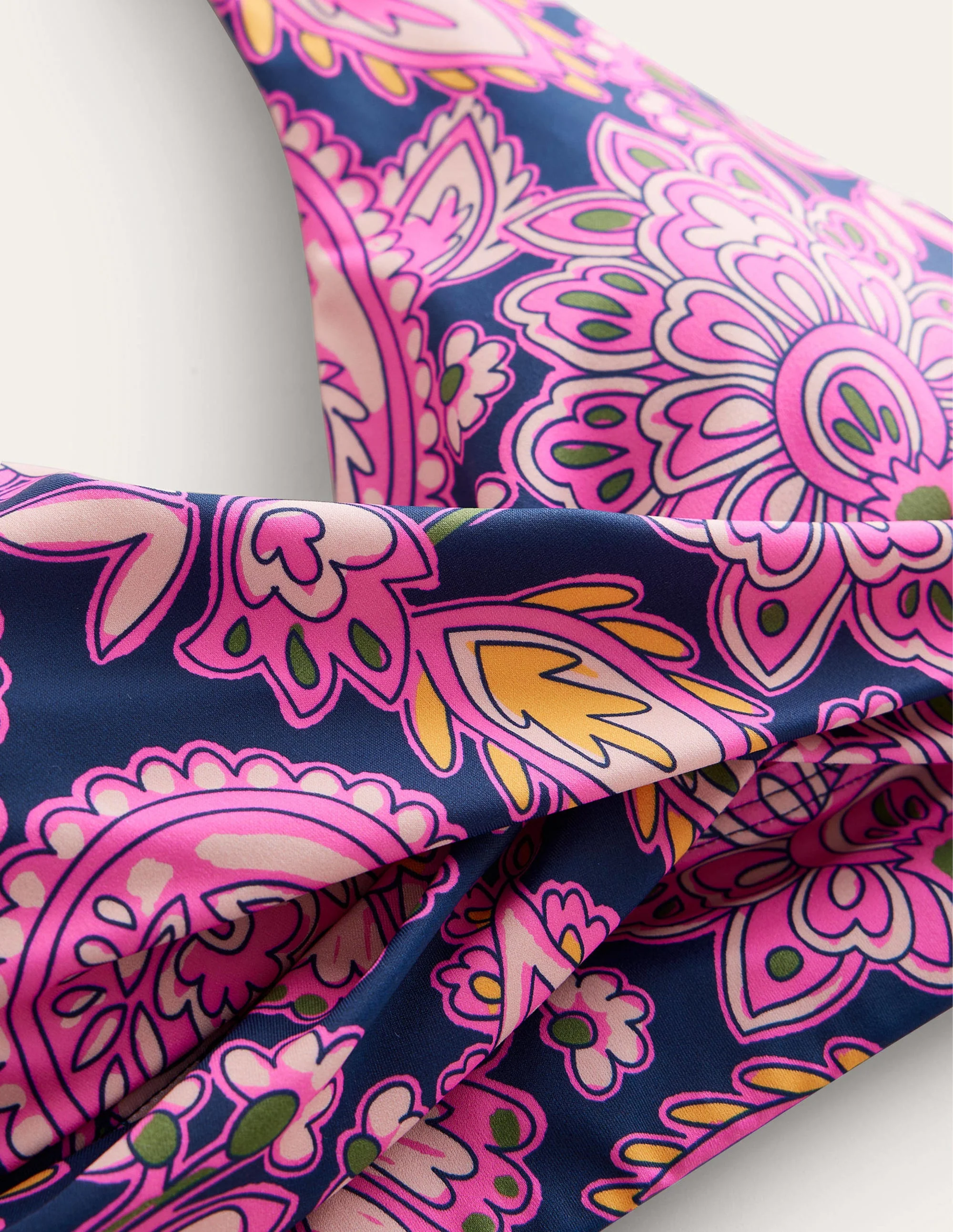 Levanzo Neckholder-Bikinioberteil-Marineblau, Paisleymuster - Image 8