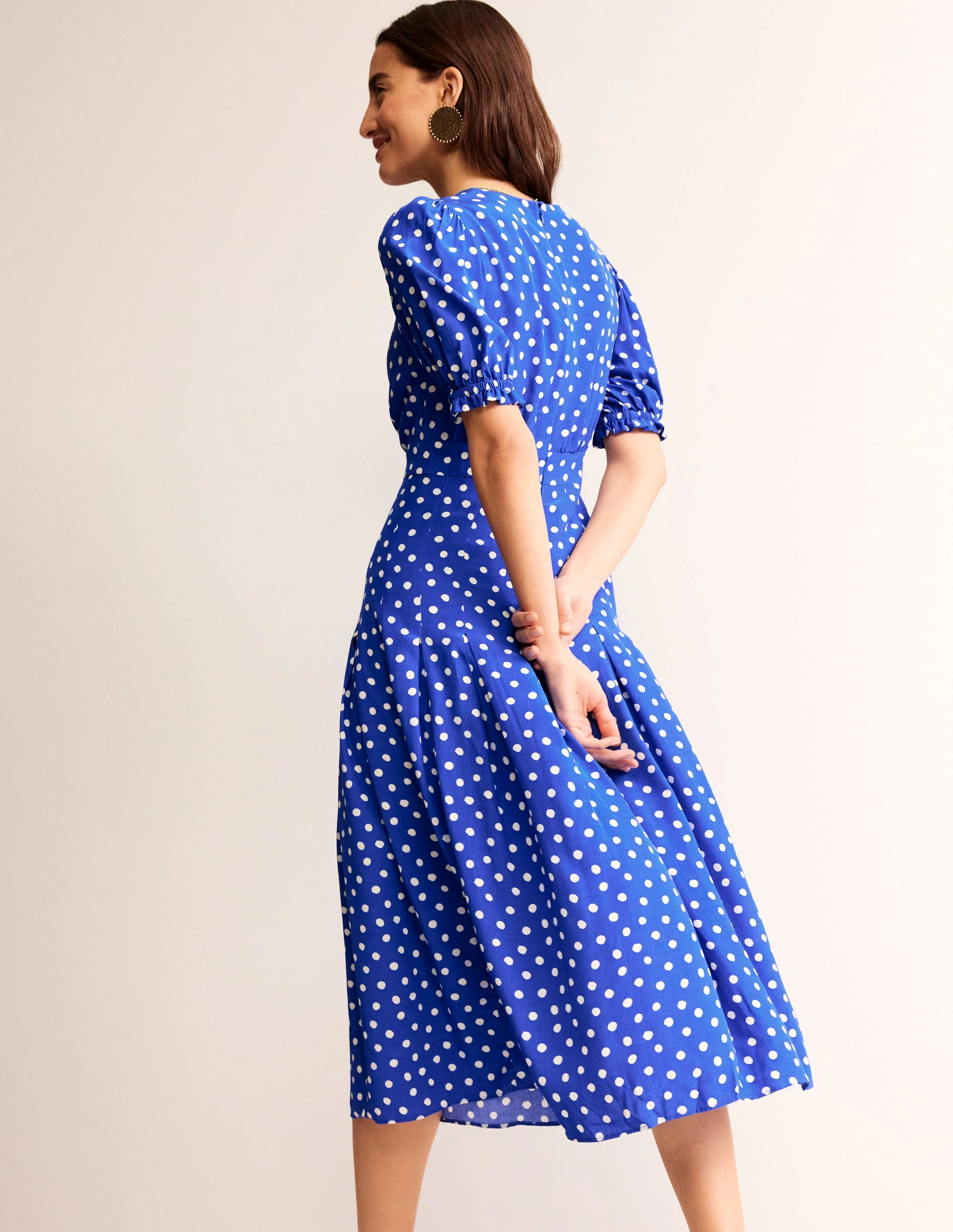 Liv Midikleid mit Faltendetails-Surf The Web, Abstrakte Punkte - Image 3