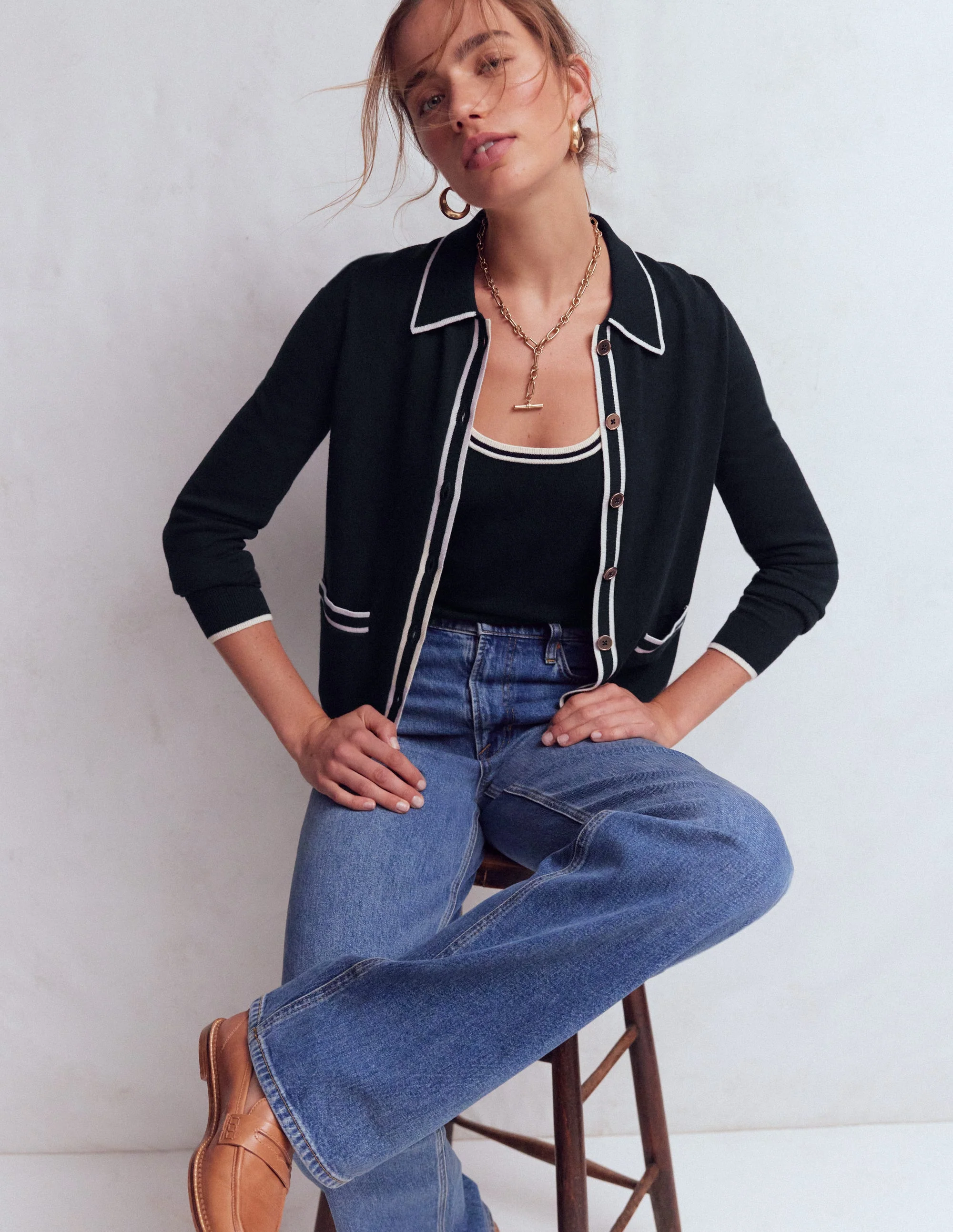 Liz Strickjacke mit Kragen-Marineblau
