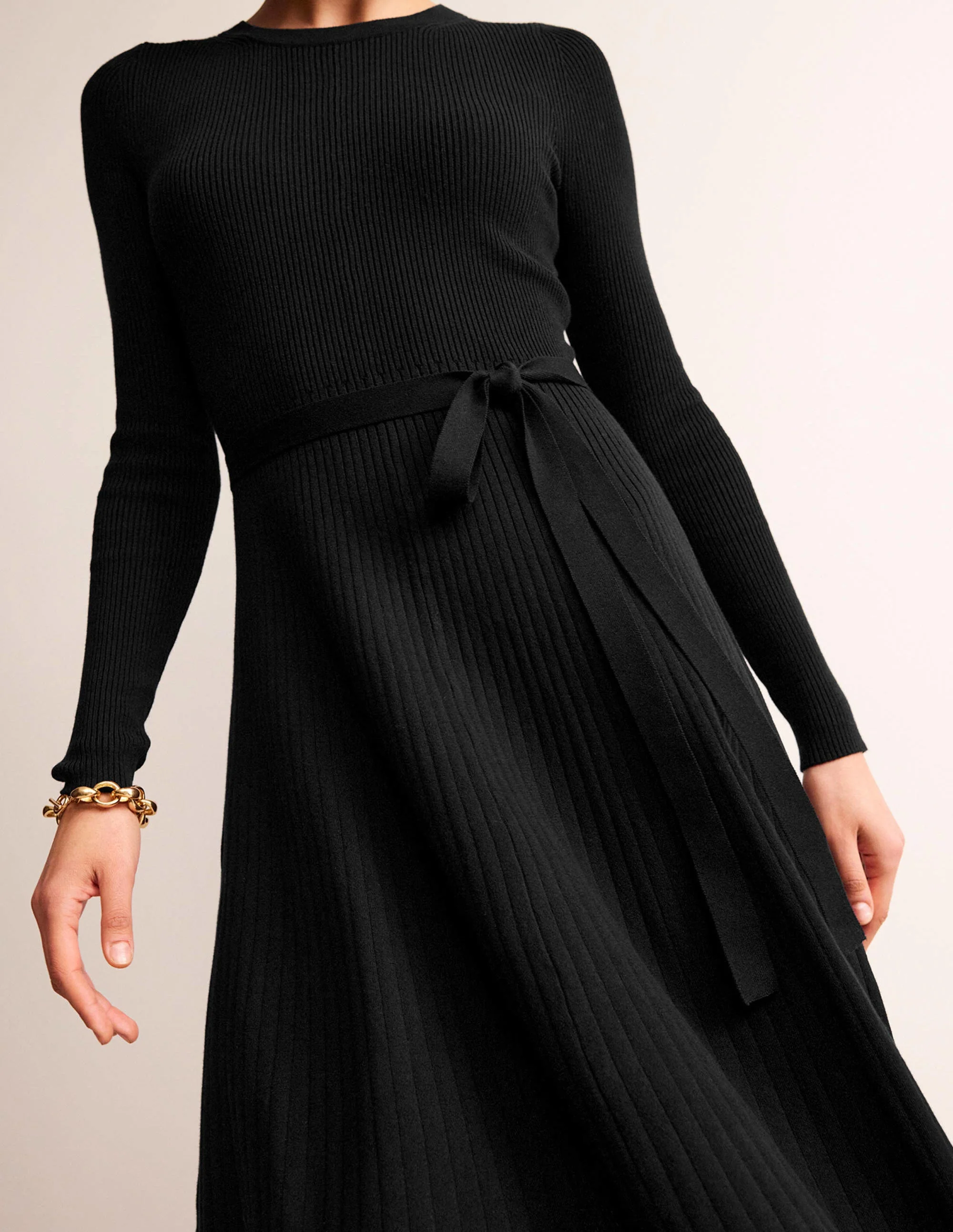 Lola Strick-Midikleid-Schwarz - Image 3