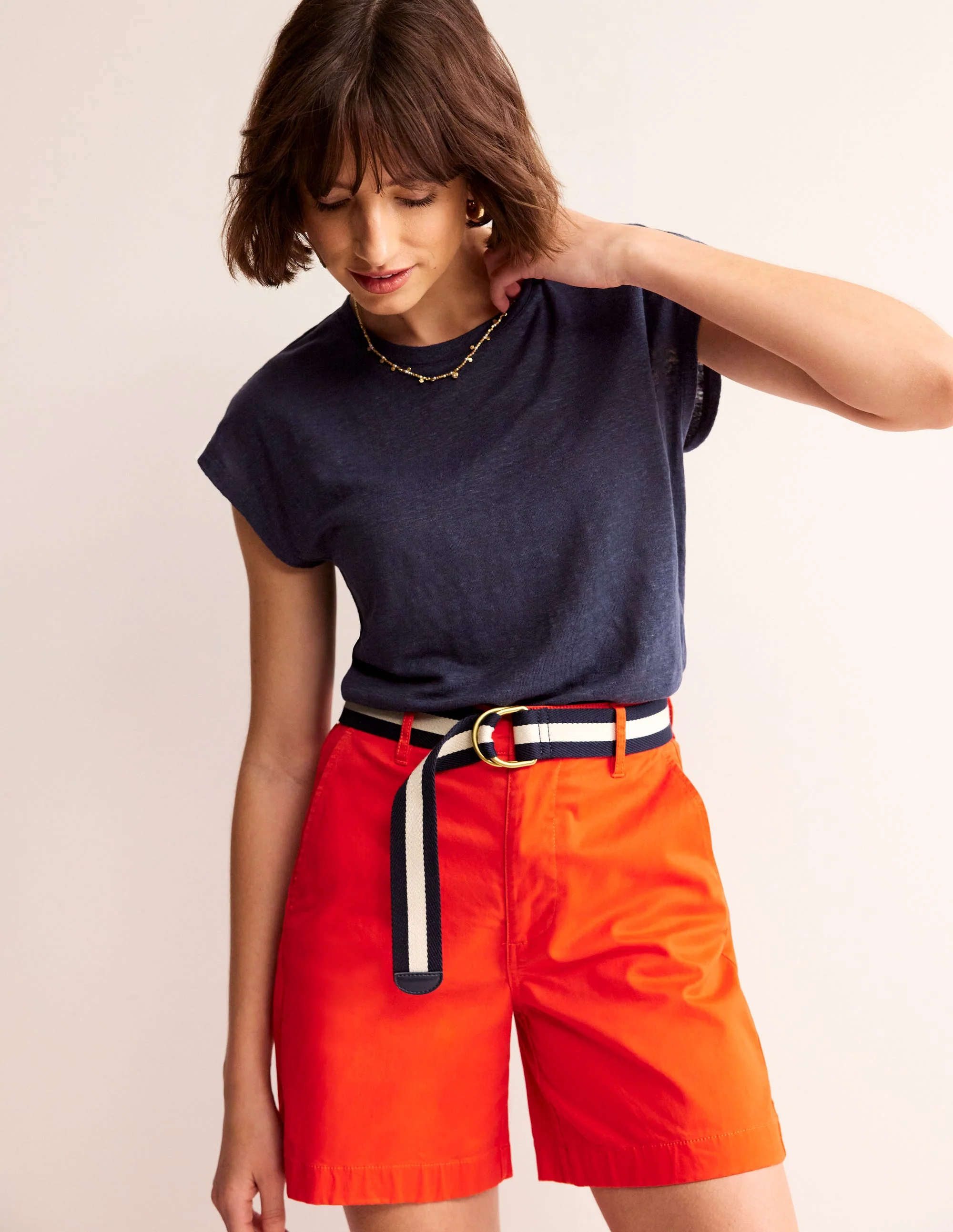 Louisa Leinen-T-Shirt mit Rundhalsausschnitt-Marineblau - Image 4