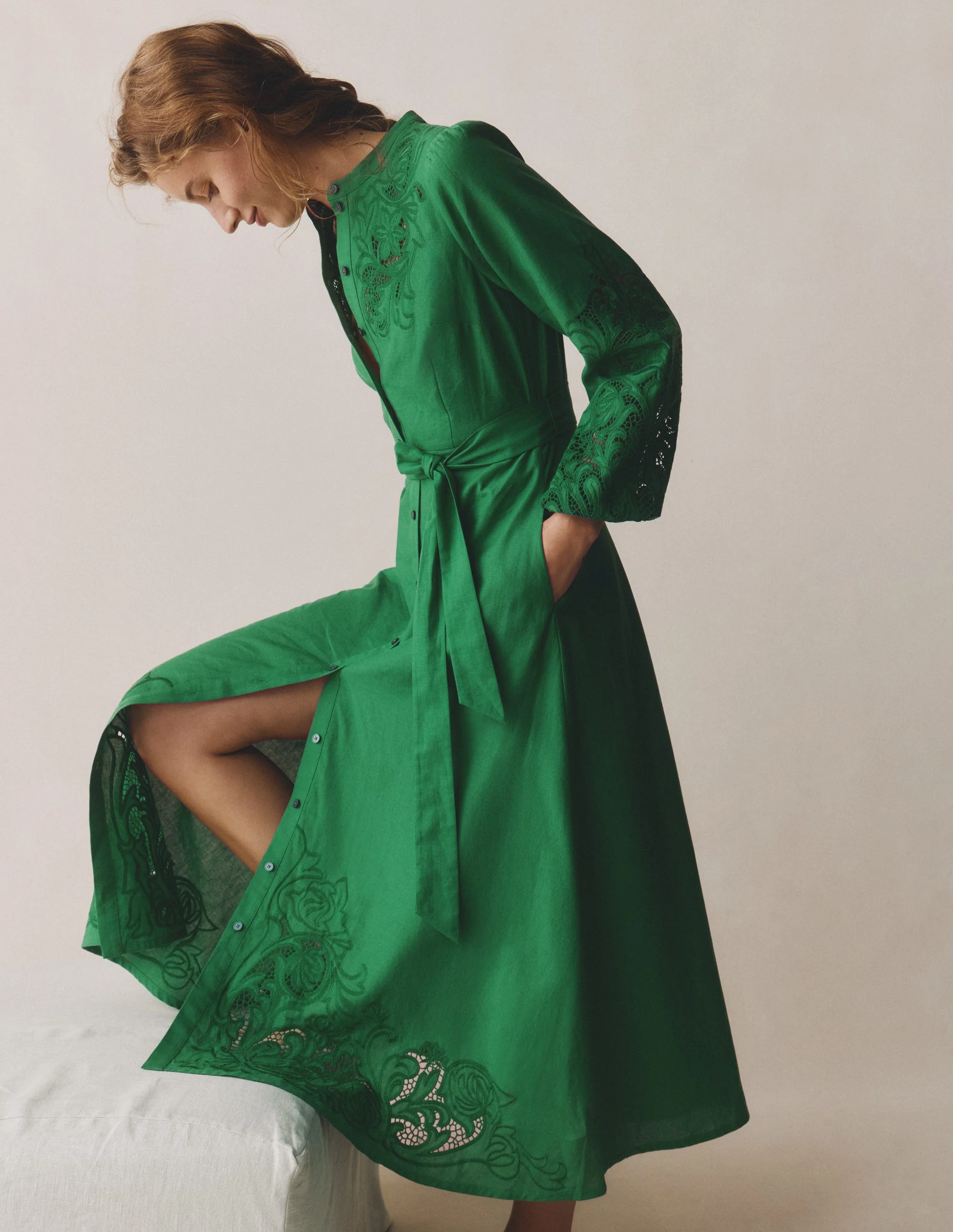 Mae Hemdblusenkleid aus Leinenmischgewebe-Highland-Grün - Image 5