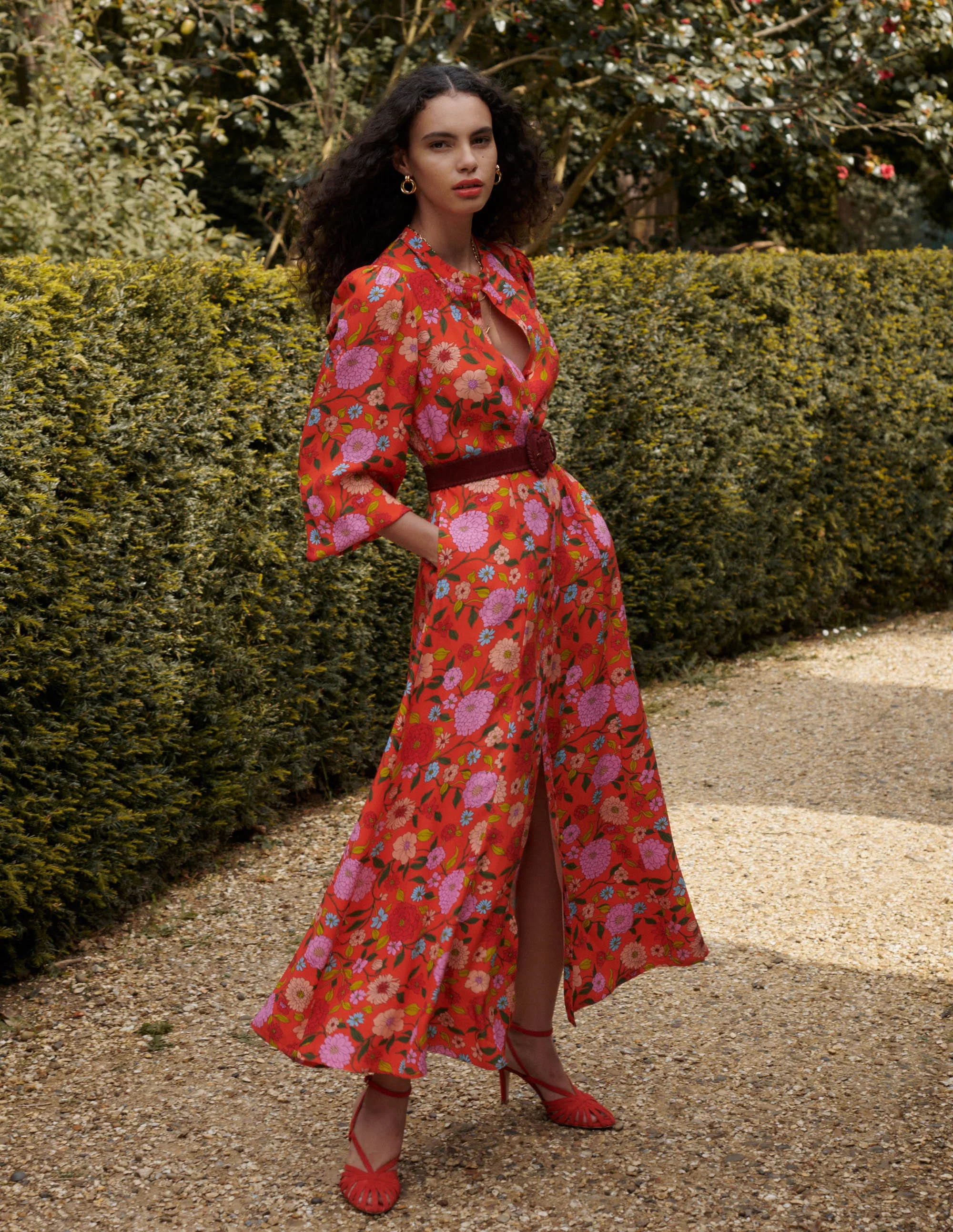Mae Maxi-Hemdblusenkleid für besondere Anlässe-Knallrot, Kaskadenartige Dahlien - Image 6