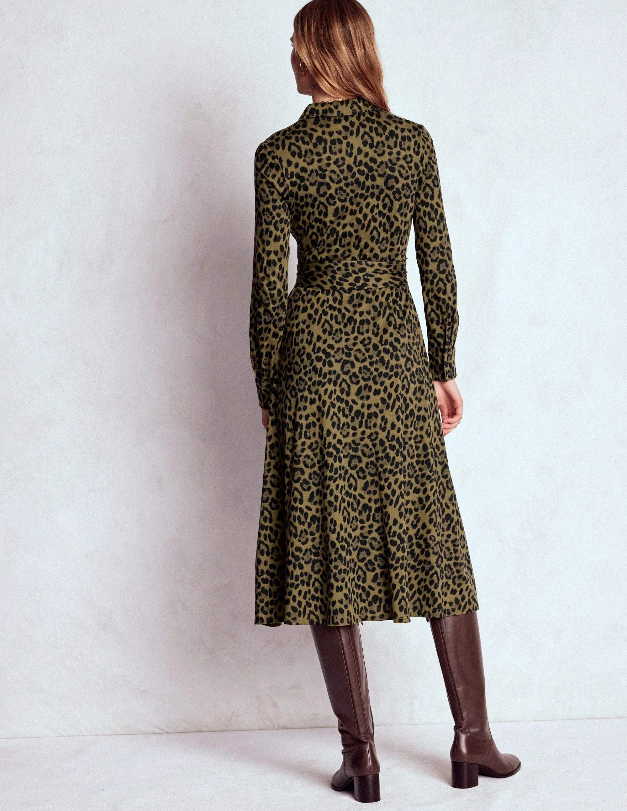 Marcia Jersey-Hemdblusenkleid-Militär-Olivgrün, Gebürstetes Tierfellmuster - Image 4