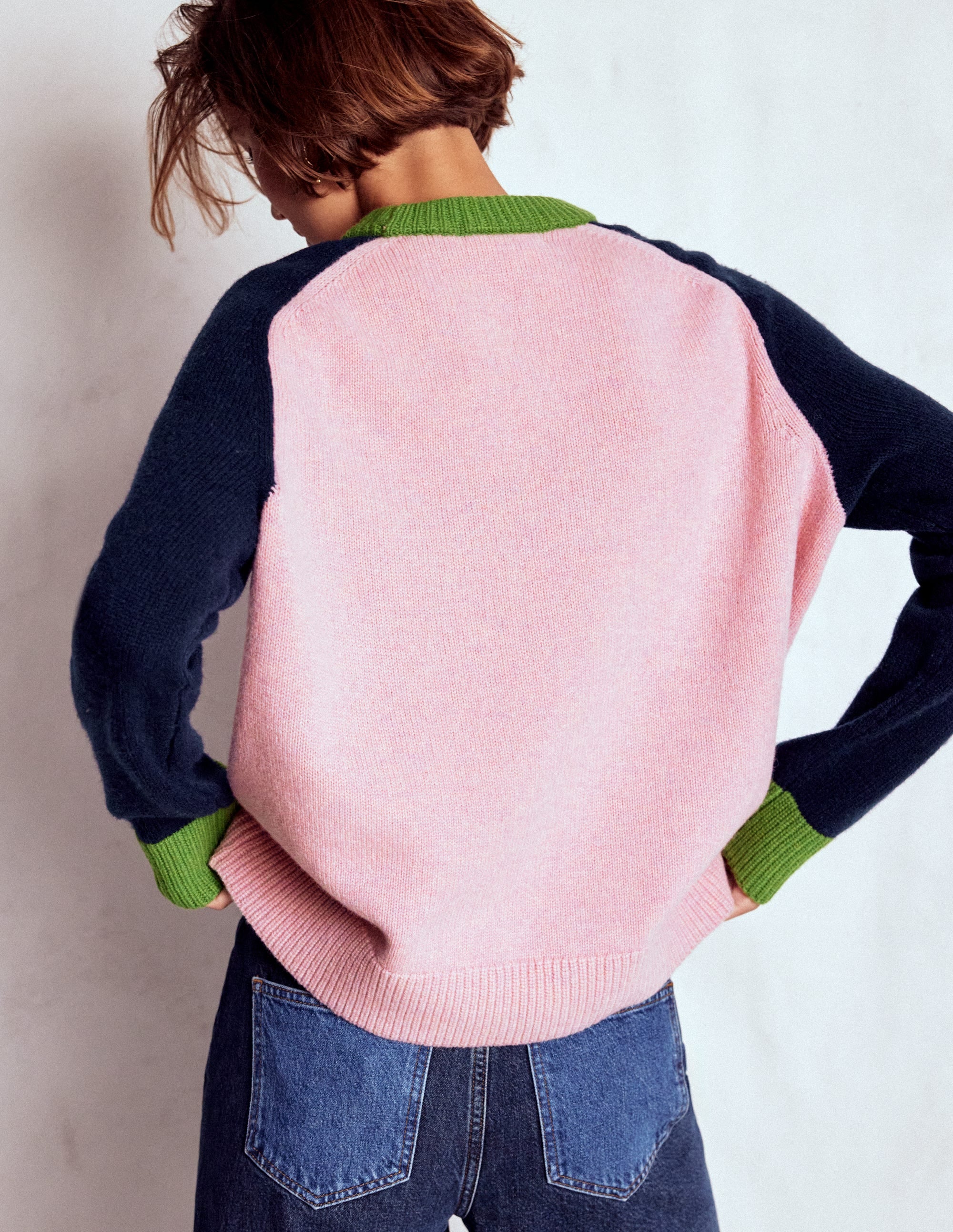 Marion Merino-Pullover-Französisches Rosa, Marineblau Blockfarben - Image 3