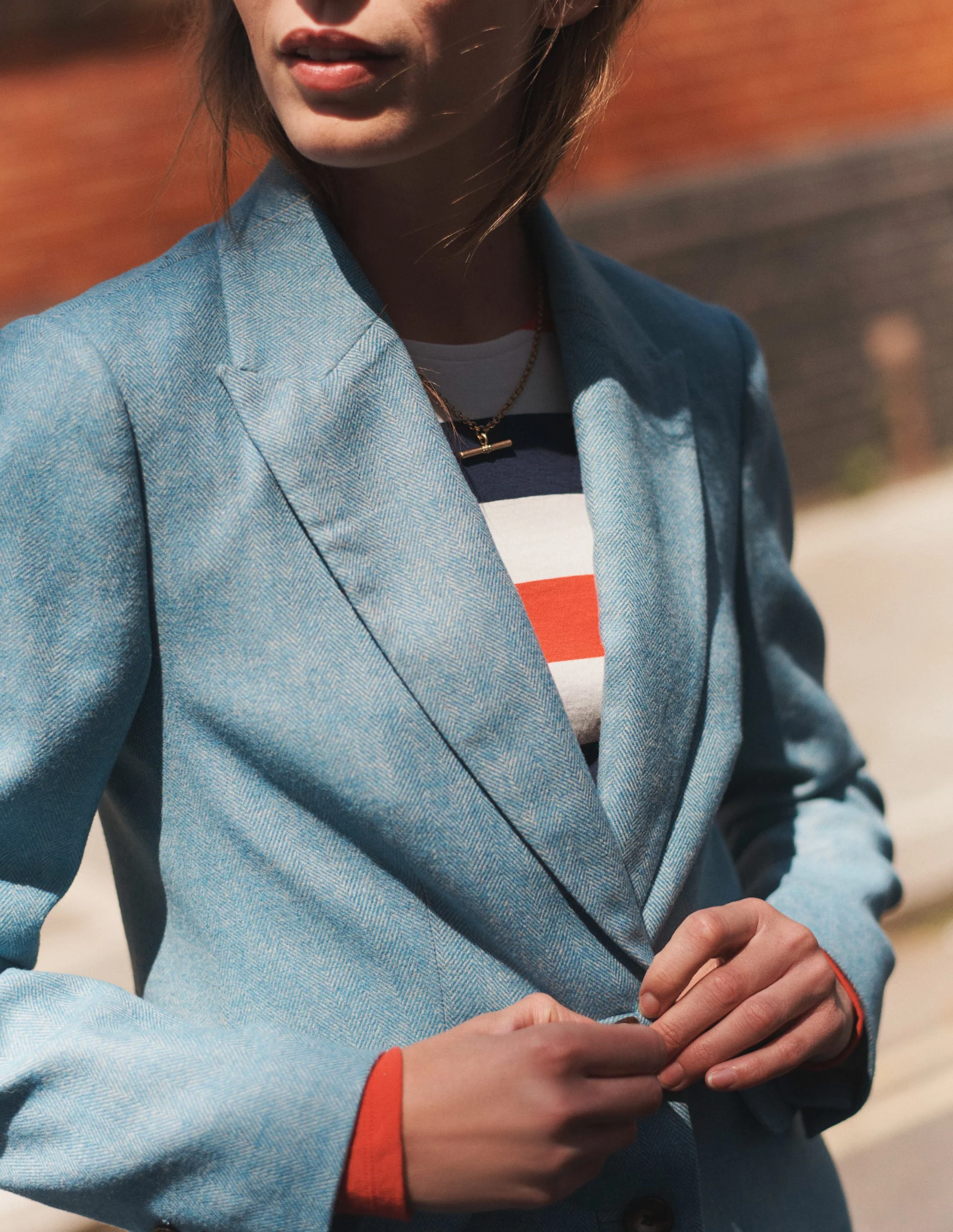 Marylebone Blazer aus Wollmischgewebe-Blaues Fischgrätenmuster - Image 8