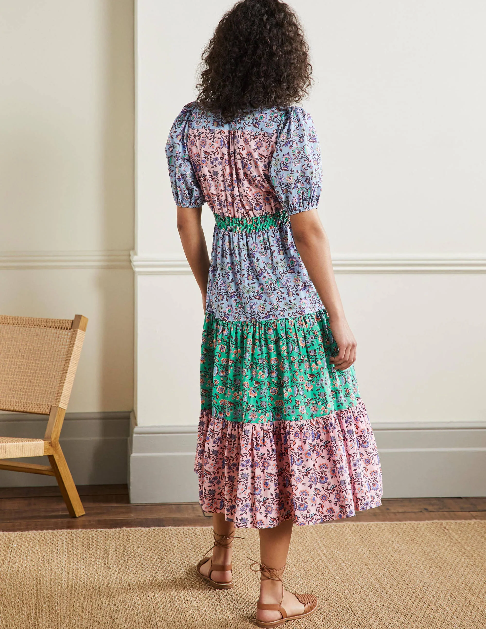 Maxi-Stufenkleid mit Puffärmeln-Kirschblütenrosa, Orientalische Wiese - Image 3