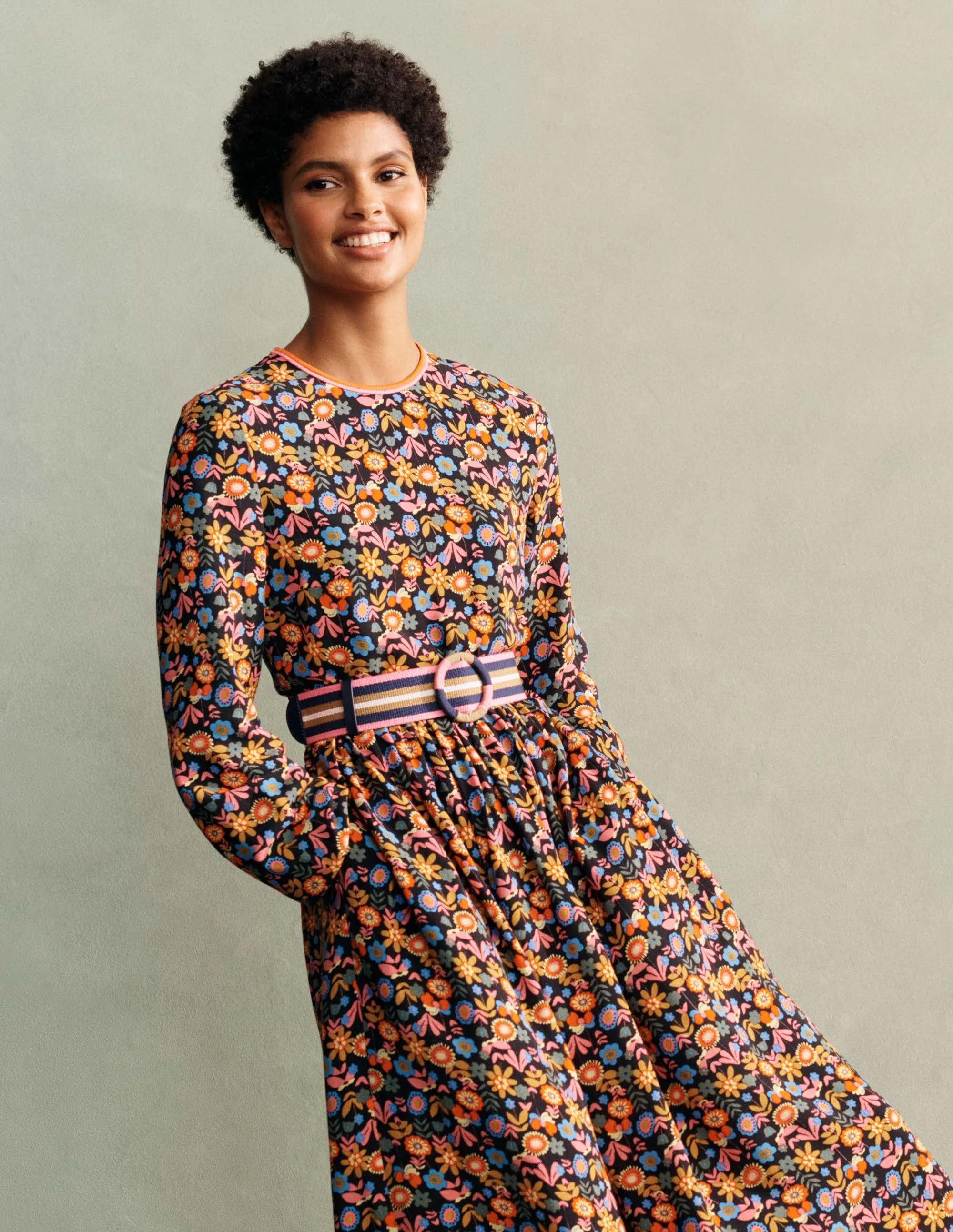 Maxikleid mit Bortendetail-Schwarz/Bunt, Blüten - Image 6