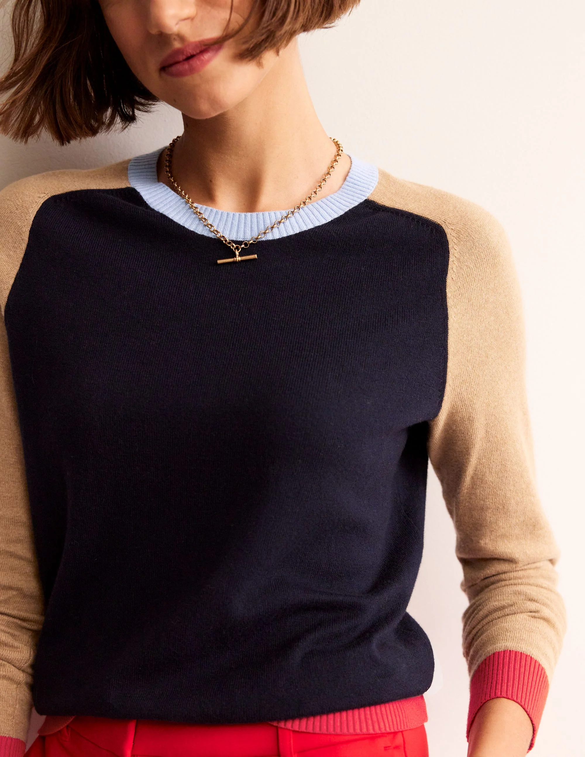 Meg Pullover mit Raglanärmeln-Marineblau, Kamel Blockfarben - Image 2