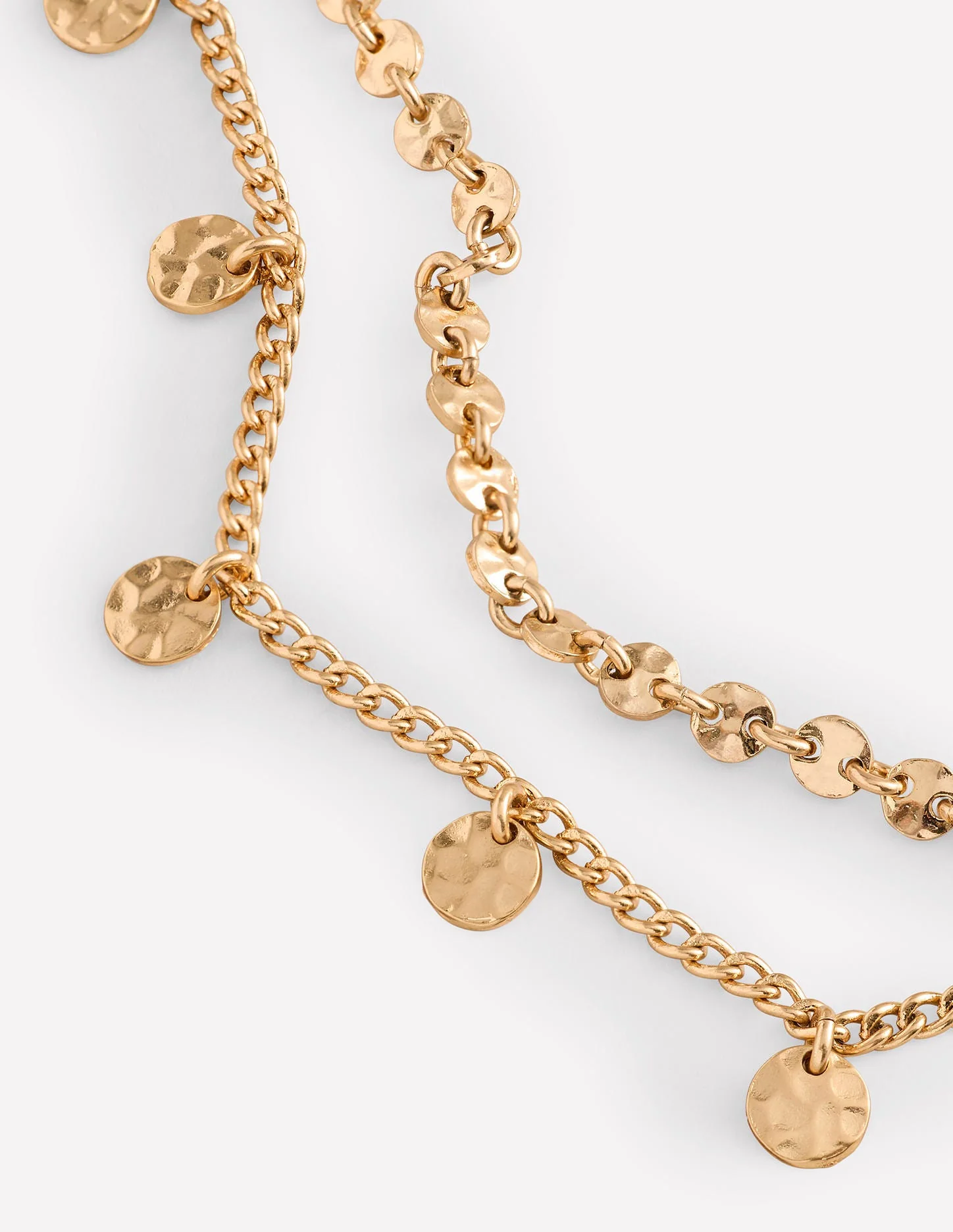 Mehrlagige Halskette mit gehämmerten Scheiben-Goldfarbe - Image 3