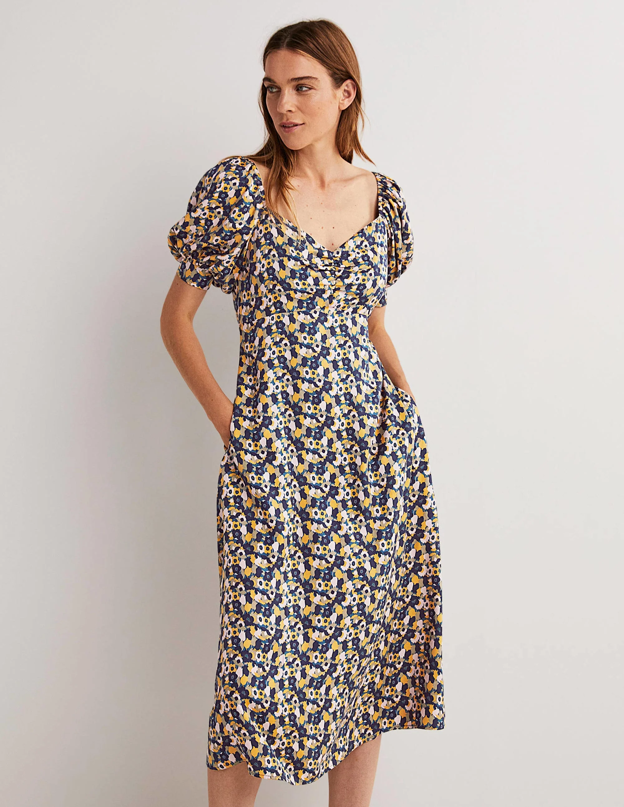 Midikleid mit Herzausschnitt-Navy, Tulpen