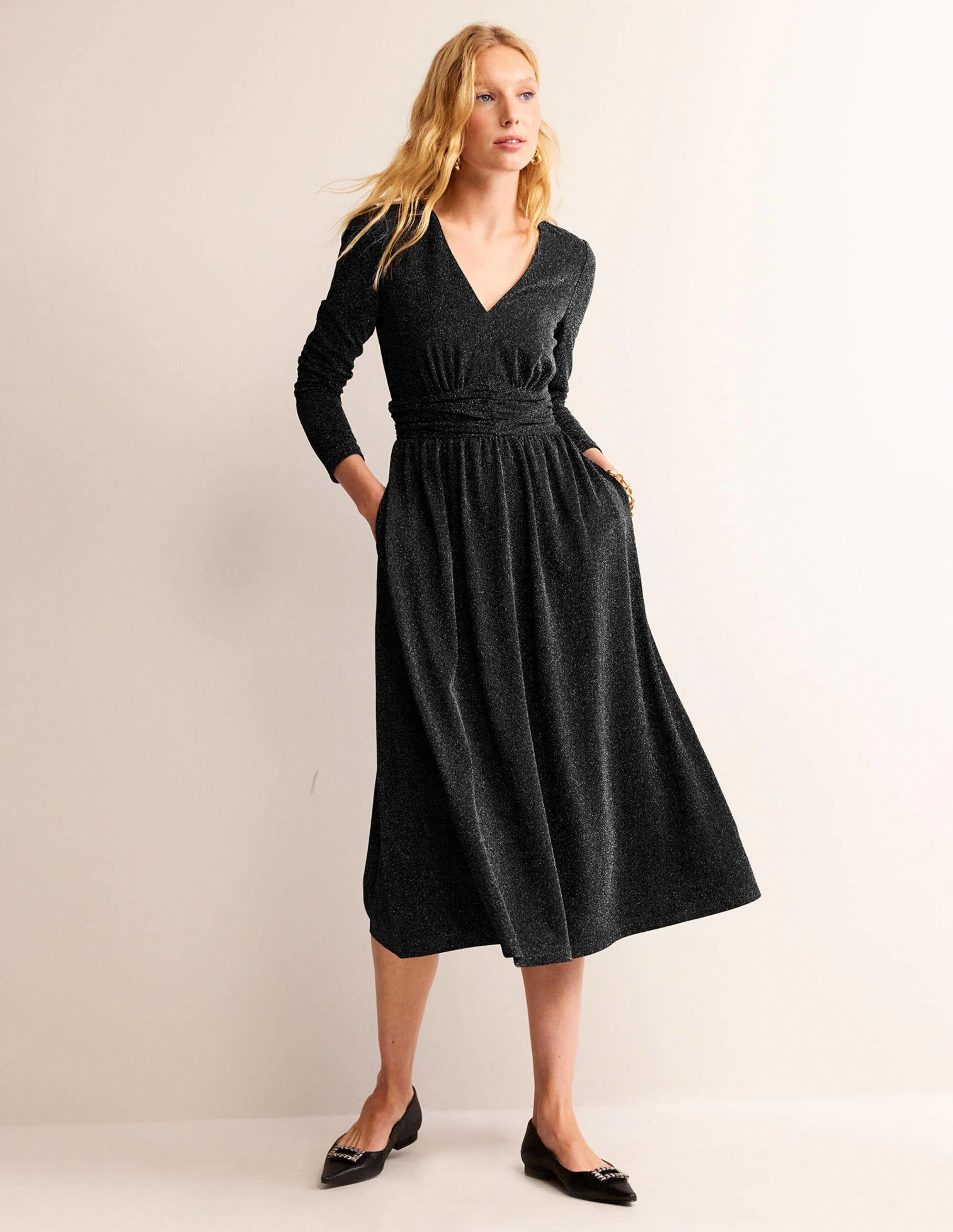 Midikleid mit Raffung und Glitzer-Schwarz - Image 4