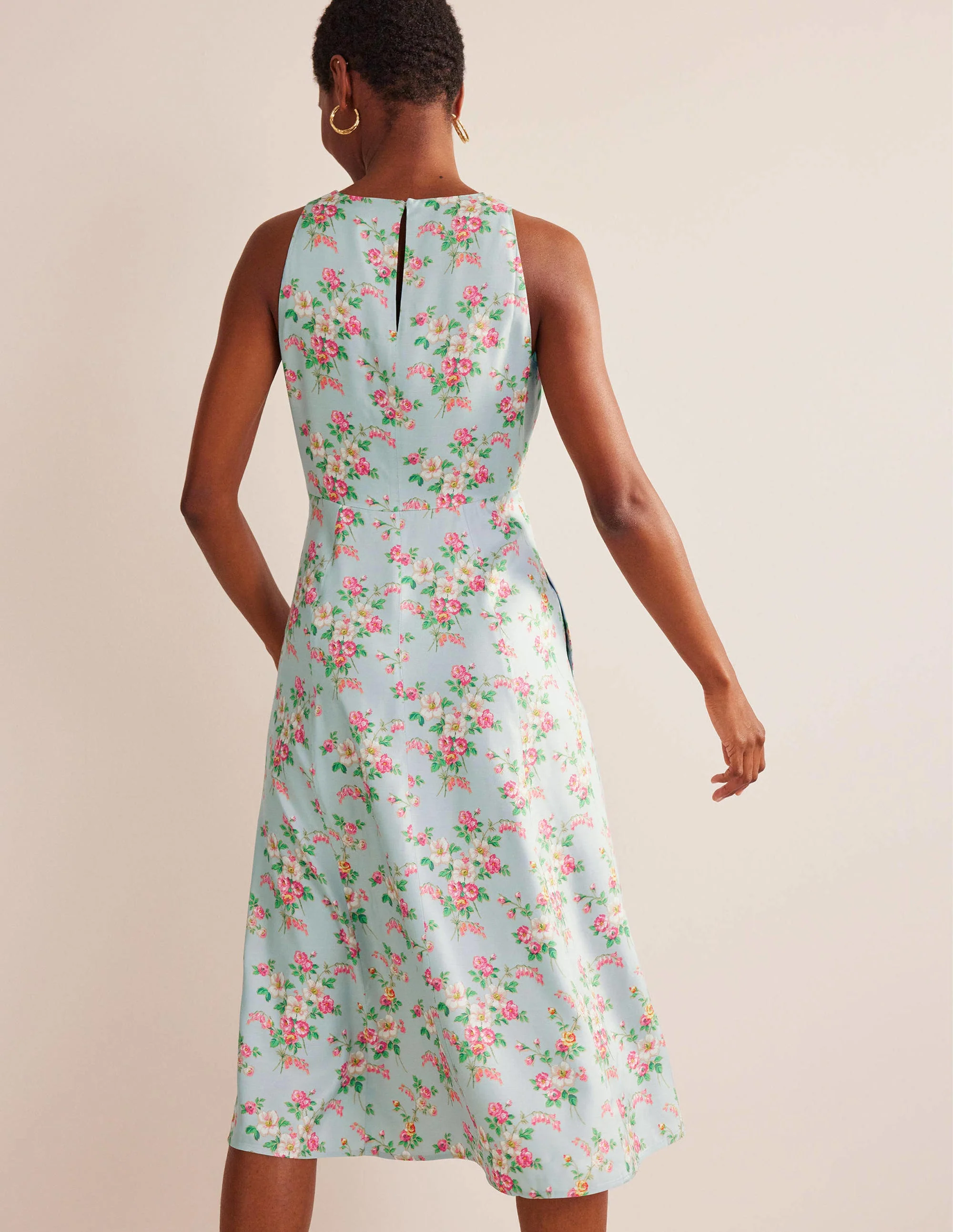 Midikleid mit schmaler Taille und weitem Rock-Blassgrün, Vintage-Blumen - Image 3
