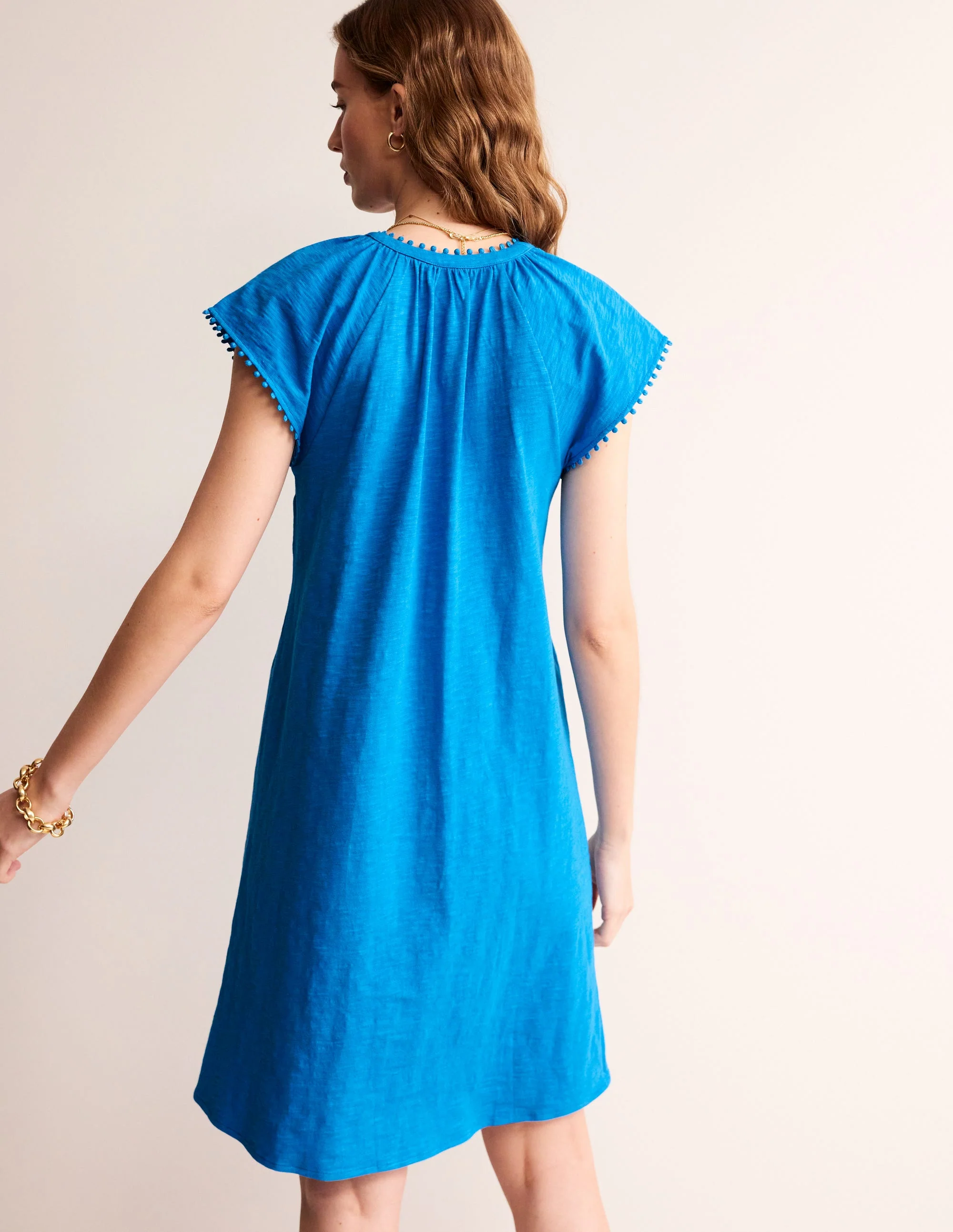 Millie Baumwoll-Kleid mit Bommeln-Blitzblau - Image 3
