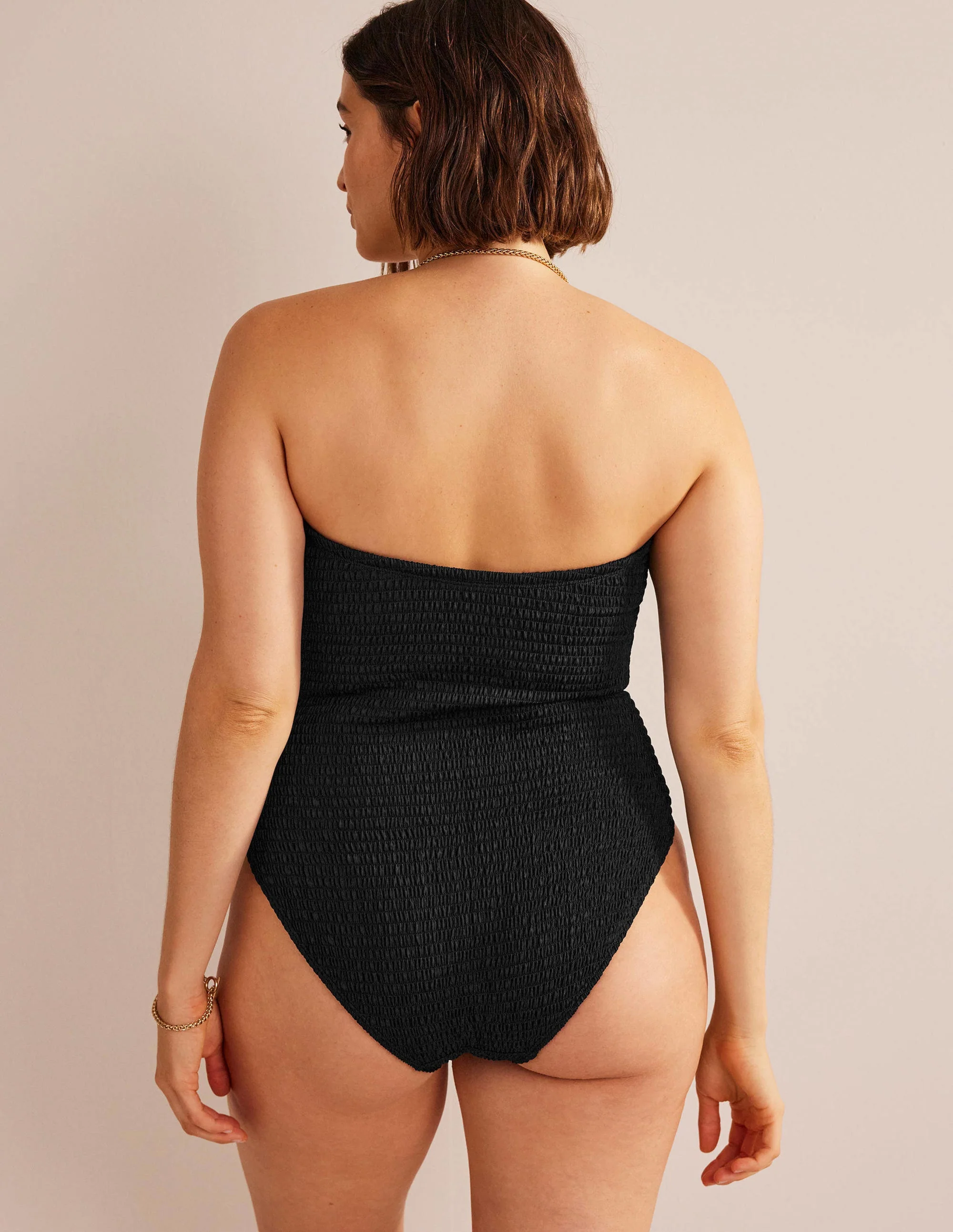 Milos Gesmokter Bandeau-Badeanzug-Schwarz - Image 6