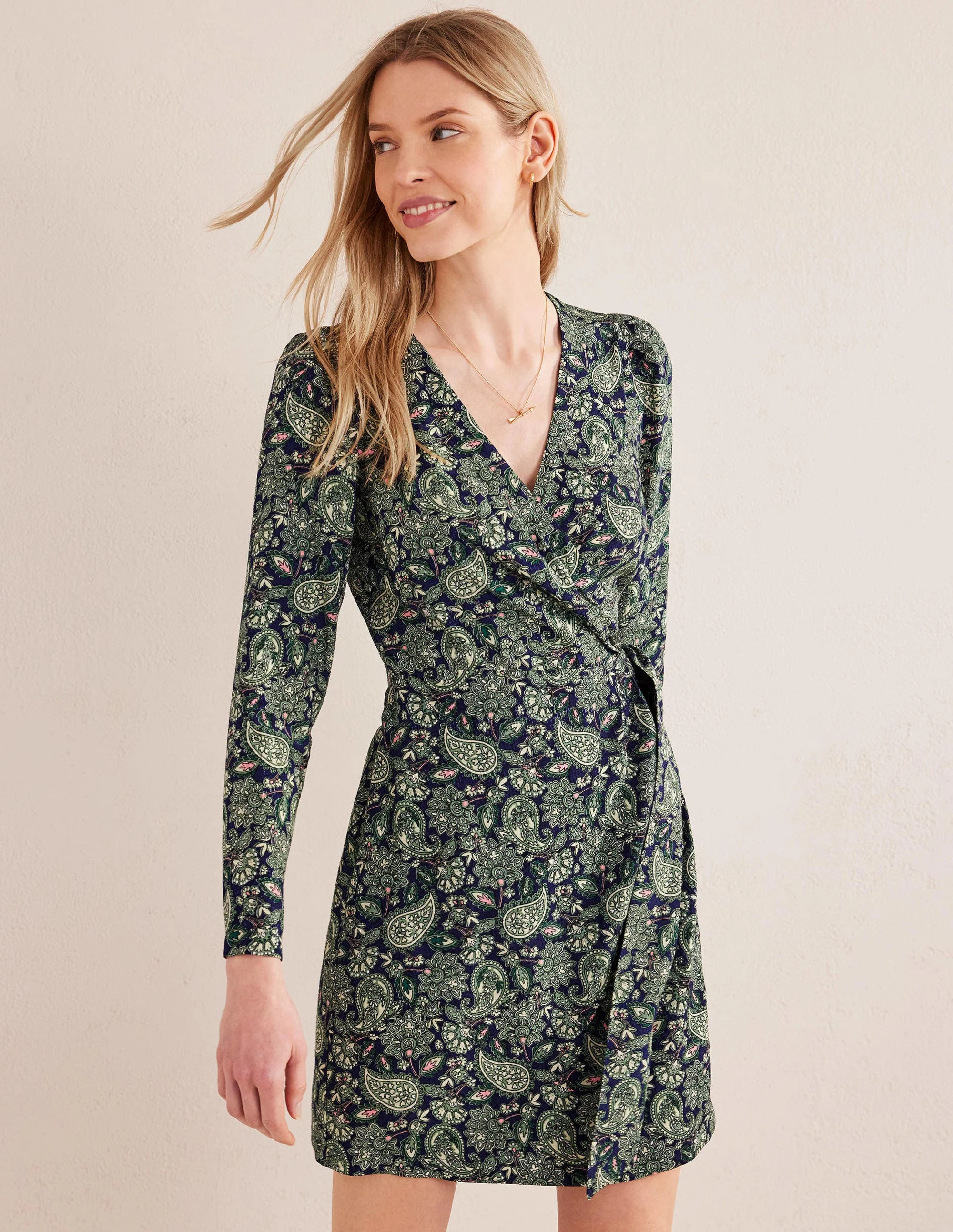 Mini-Wickelkleid mit gerafften Ärmeln-Tiefseeblau, Paisleymuster