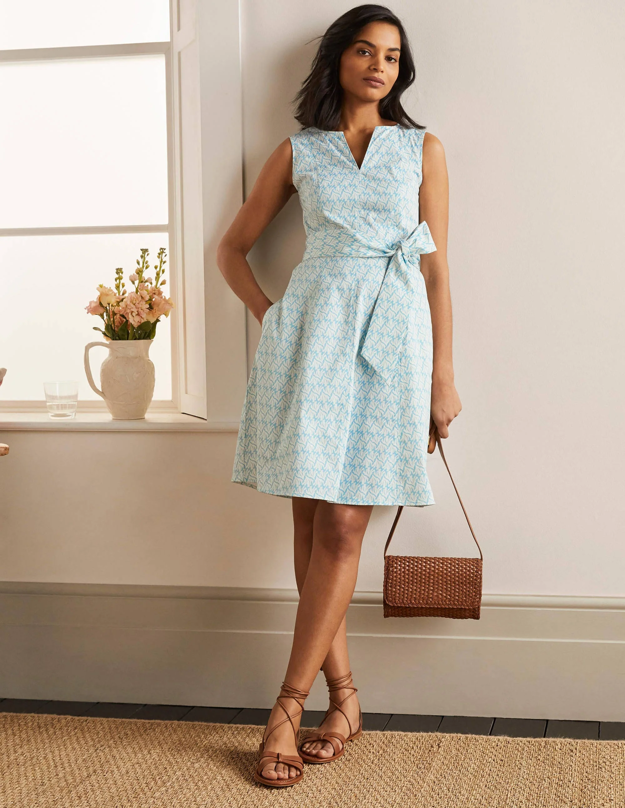 Mischa Kleid mit Gürtel-Meerblau, Schwingendes Korallenmuster - Image 5