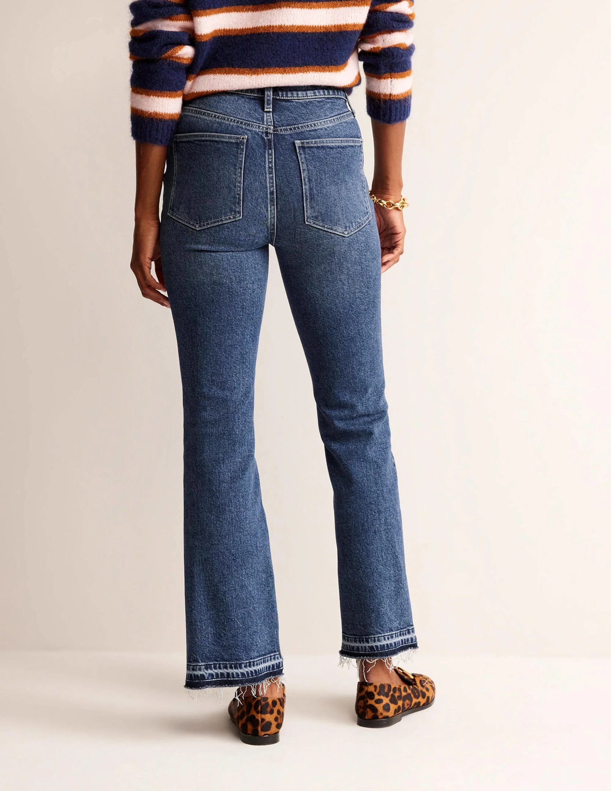 Mittelhohe Jeans mit Schlag-Dunkles Vintageblau - Image 3