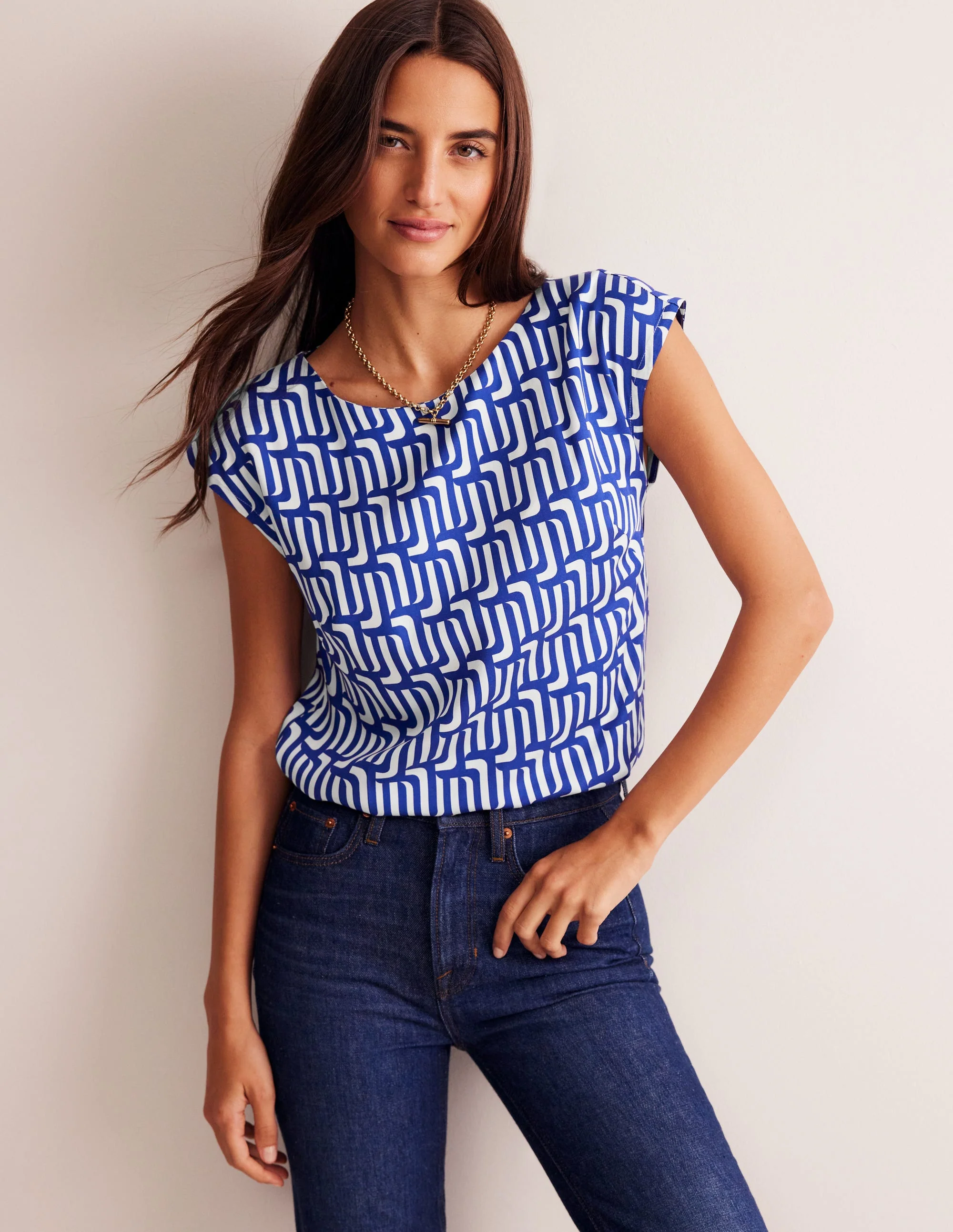 Modernes Top-Saphirblau, Motiv Falling Geo - Image 4