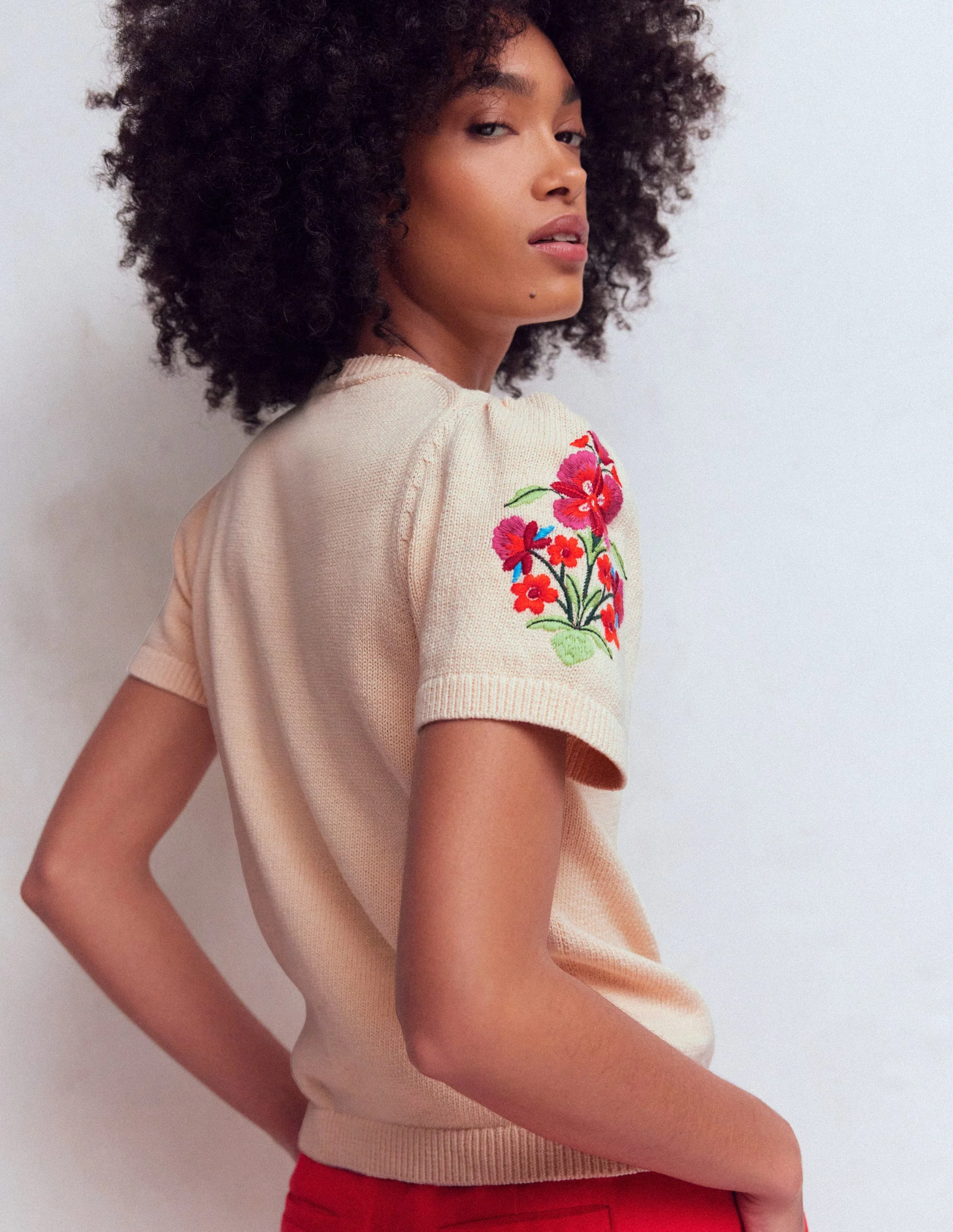Monica Strick-T-Shirt-Naturweiß - Image 3