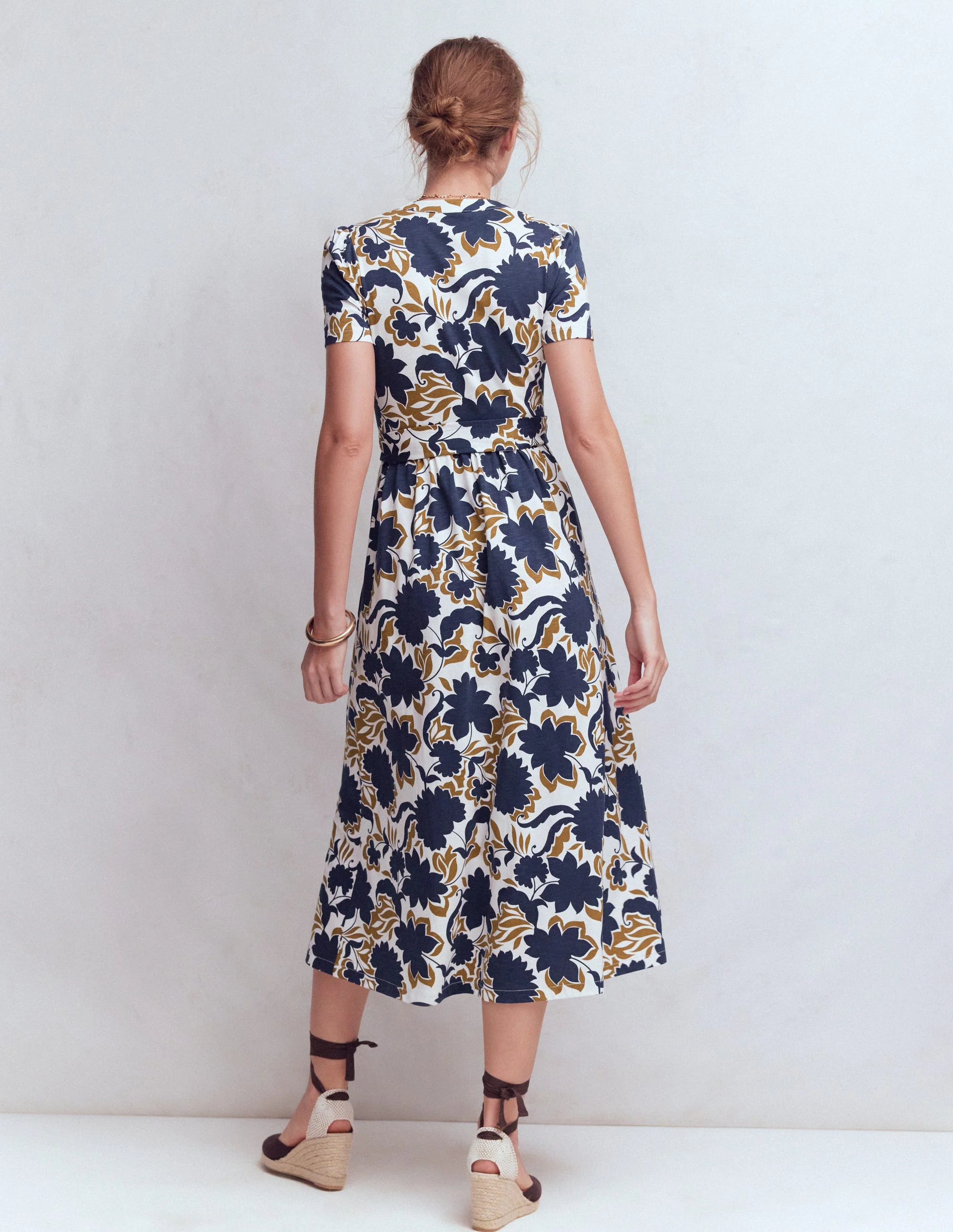 Naomi Jersey-Midikleid-Französisches Marineblau, Schattenblüte - Image 3
