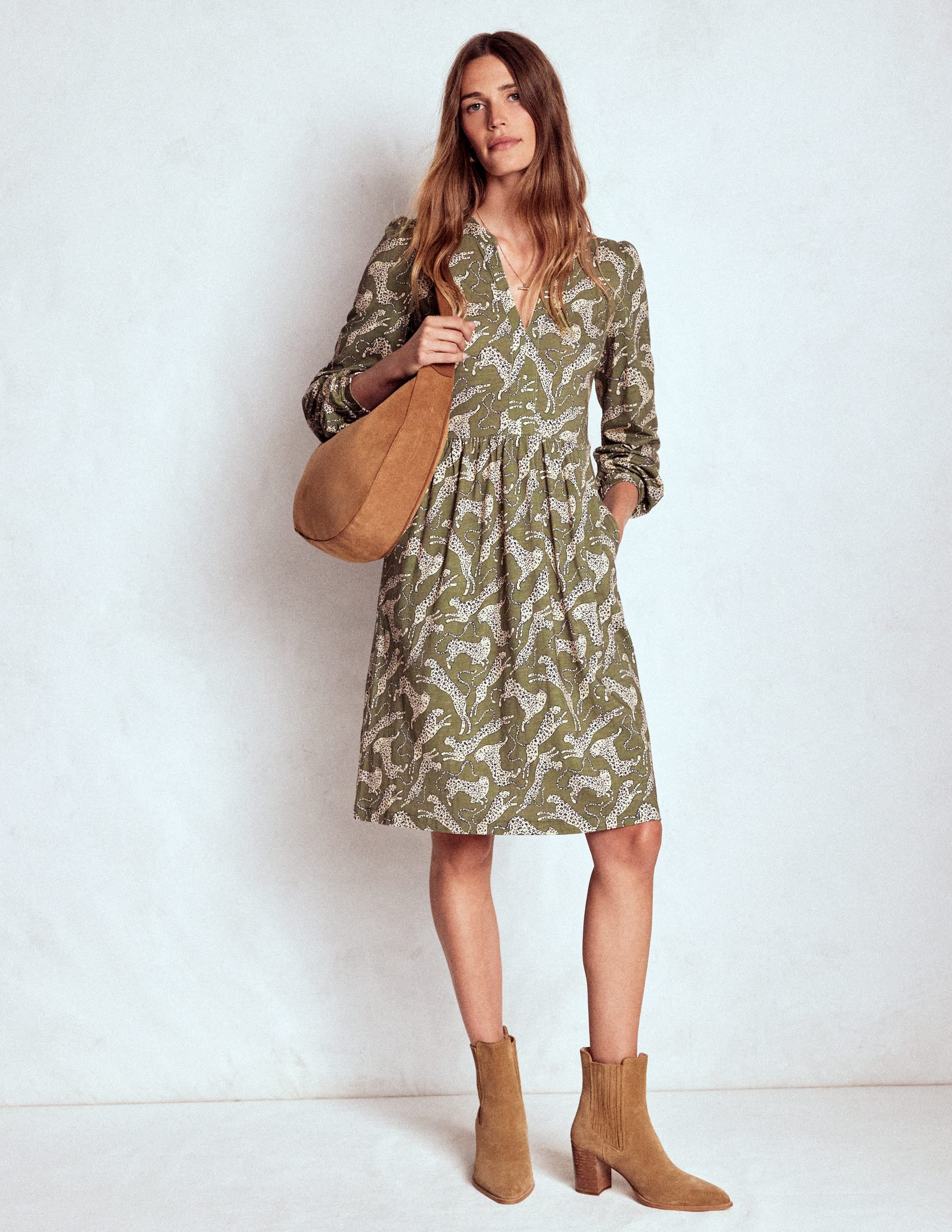 Naomi Lockeres Jerseykleid-Waldgrün, Leopard - Image 4