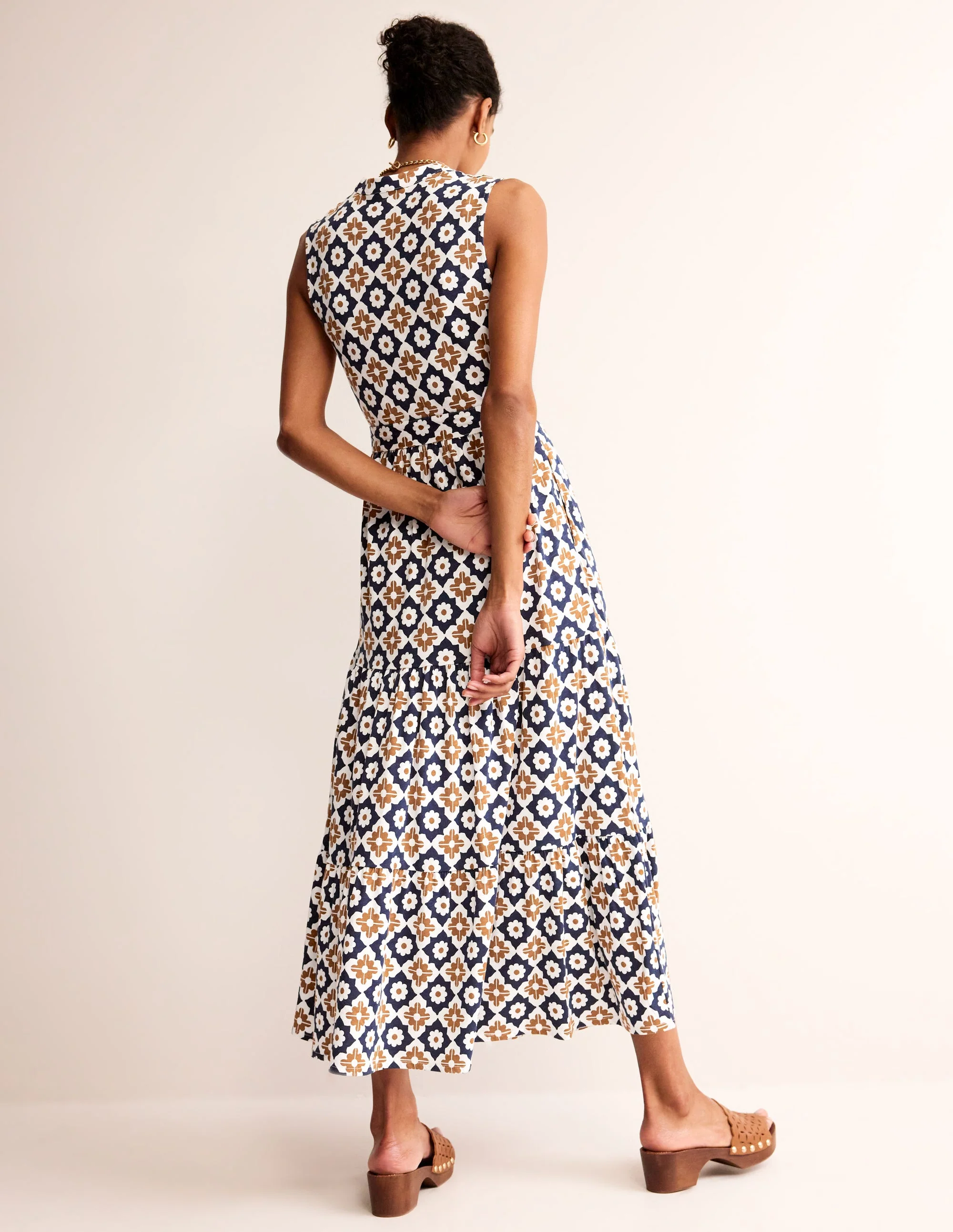 Naomi Maxikleid mit eingekerbtem Kragen-Gummi, Geo - Image 3