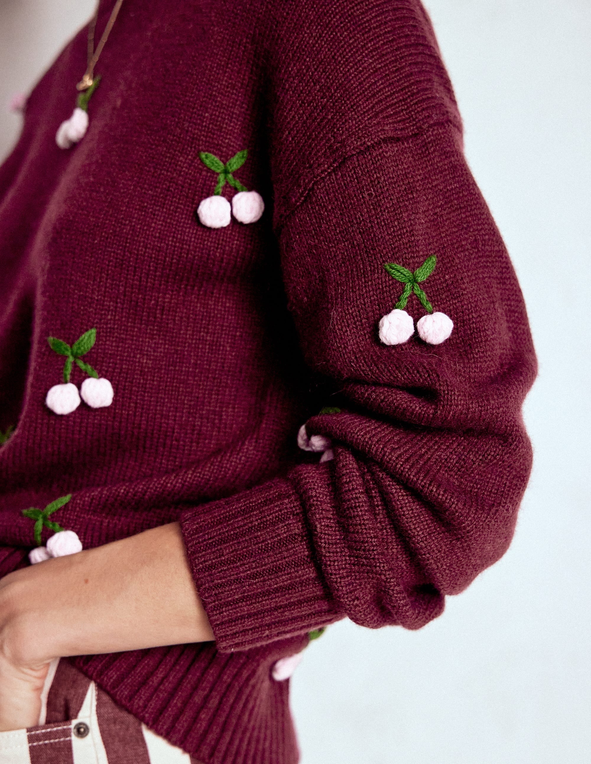 Natalie Pullover mit Stickerei-Kastanie Melange, Kirsche - Image 2