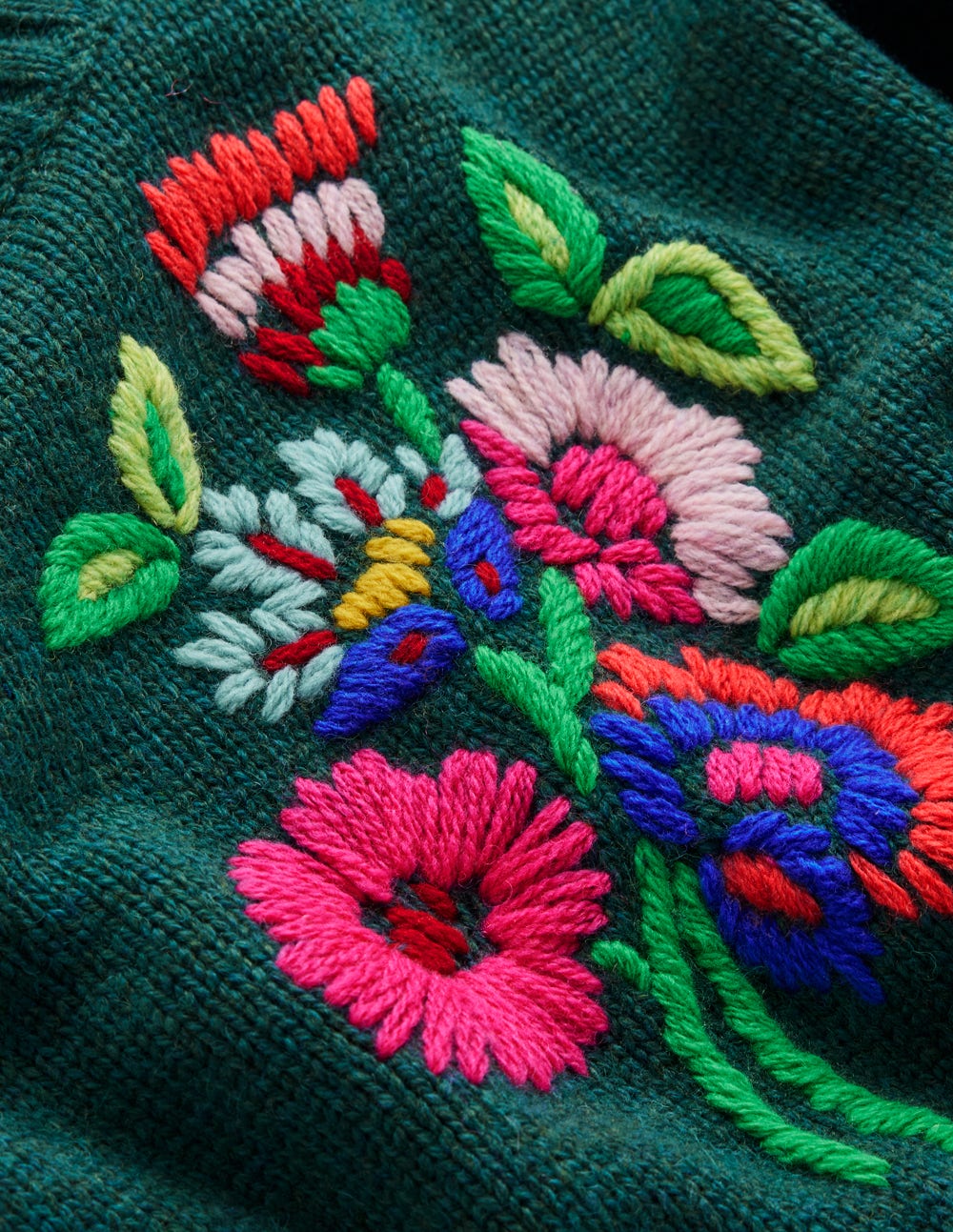 Natalie Pullover mit Stickerei-Smaragdgrün Blumenstrauß - Image 9