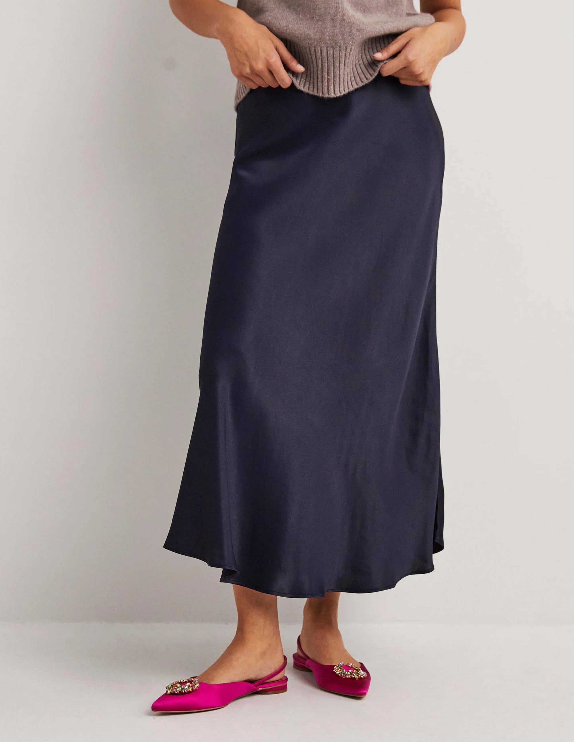 Navy Satin Bias-cut Midi Skirt-Marineblau - Image 4