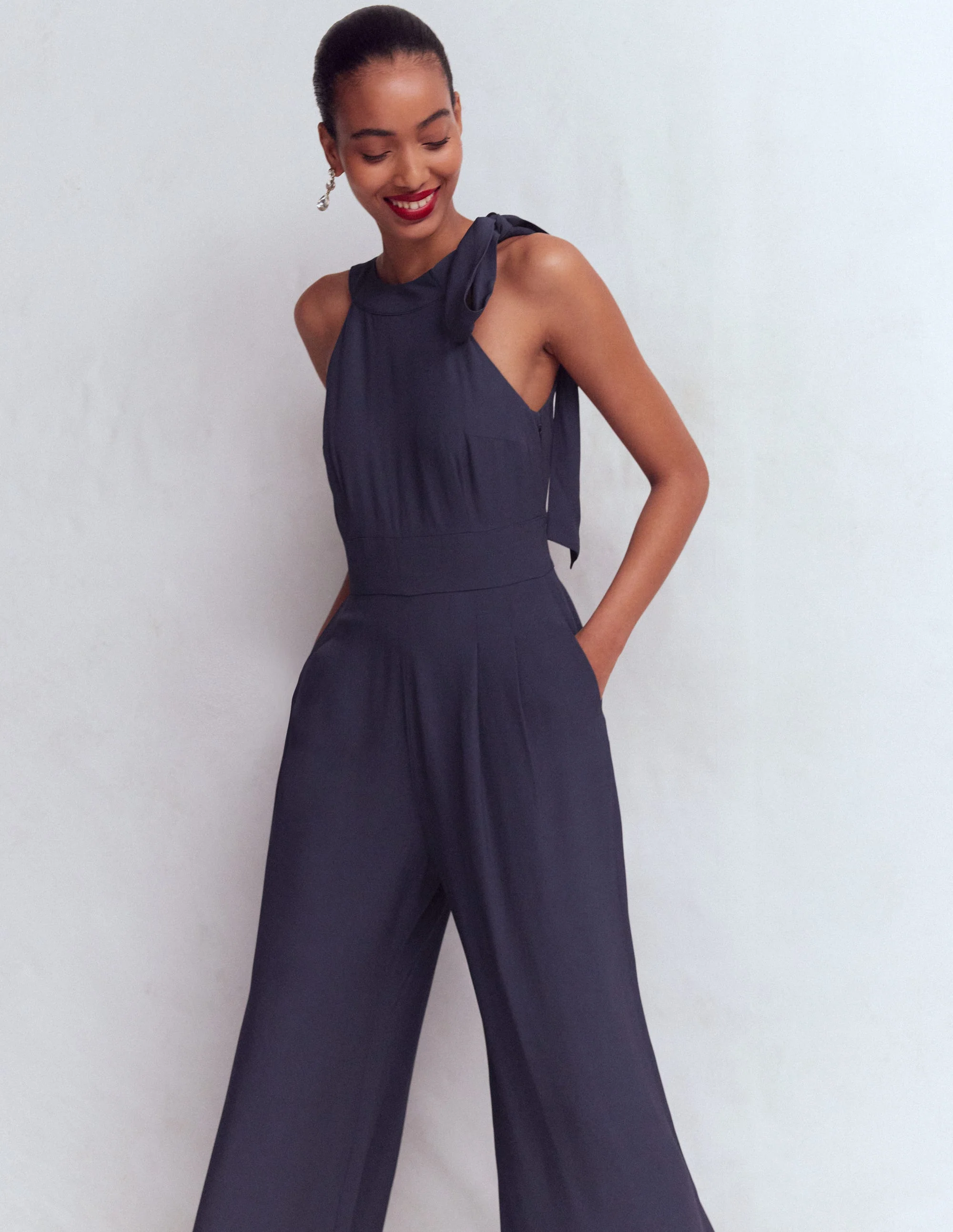 Neckholder-Jumpsuit zum Binden-Marineblau - Image 4