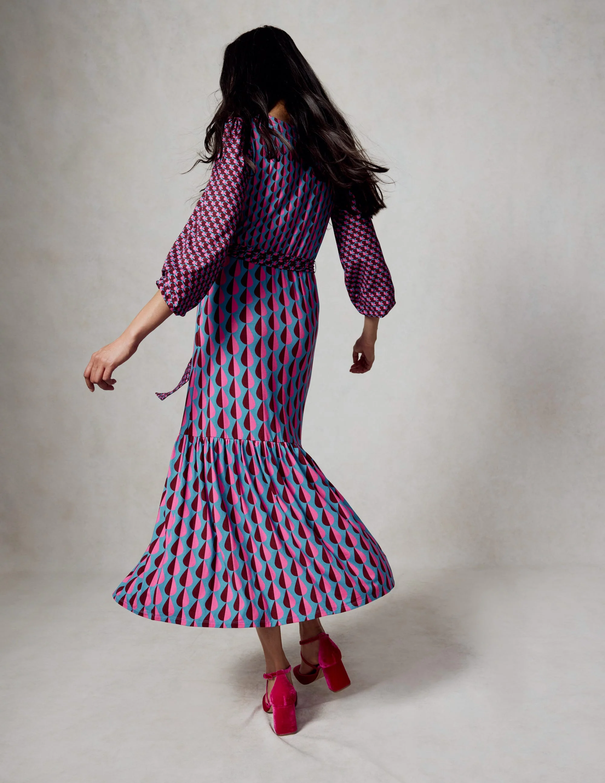 Ophelia Midi-Wickelkleid aus Jersey-Bunt, Regentropfen Geo - Image 6