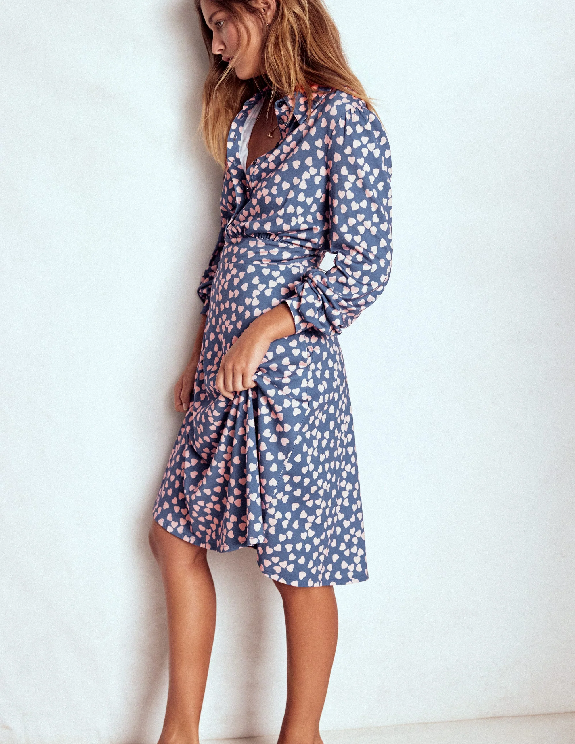 Orla Kurzes Jersey-Hemdblusenkleid-Denim-Blau Herzkaskade - Image 4